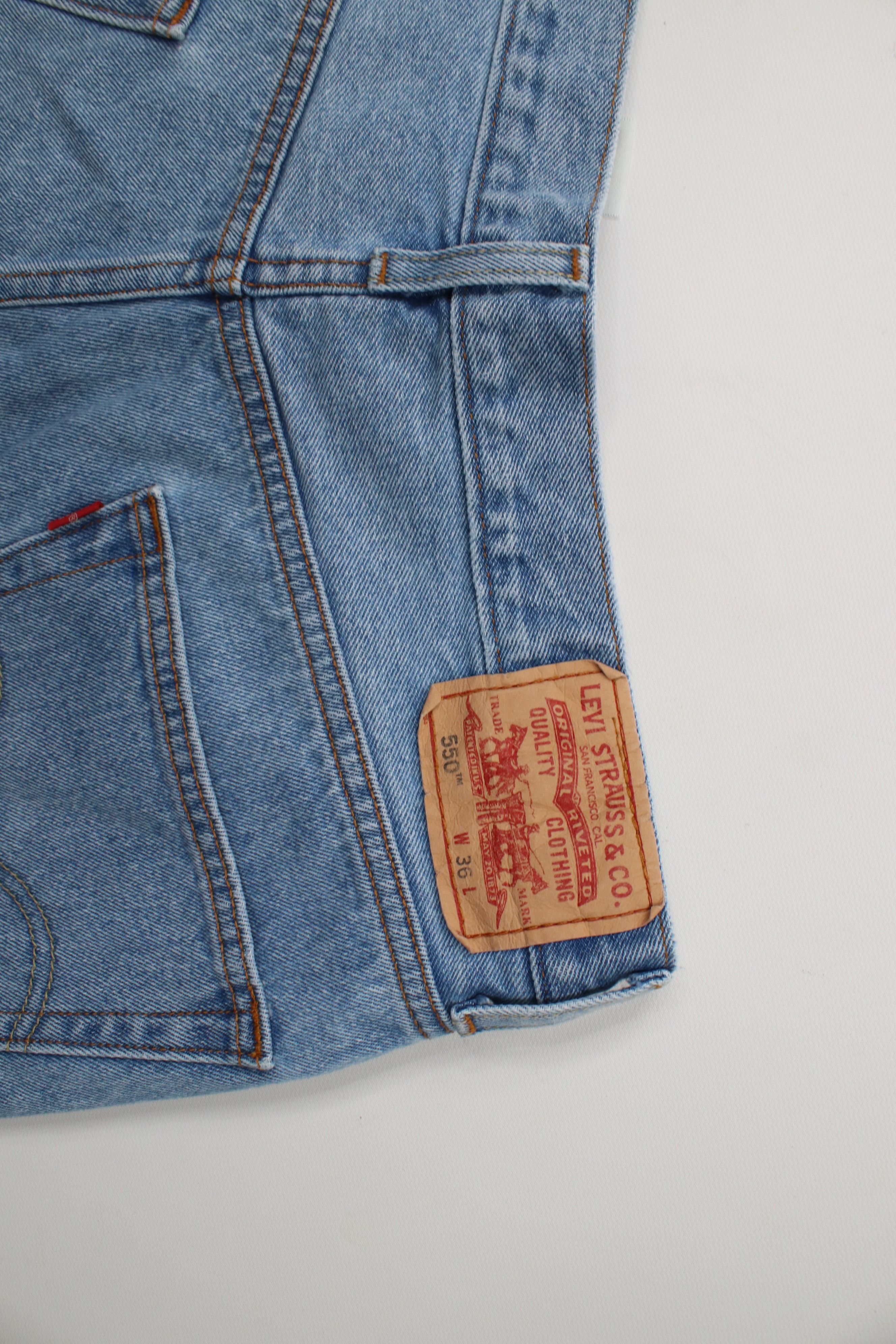 Levi's × Vintage Vintage Y2K 2005 Levis 550 Fit Denim Jean Shorts Jorts Size US 36 / EU 52 - 12 Thumbnail