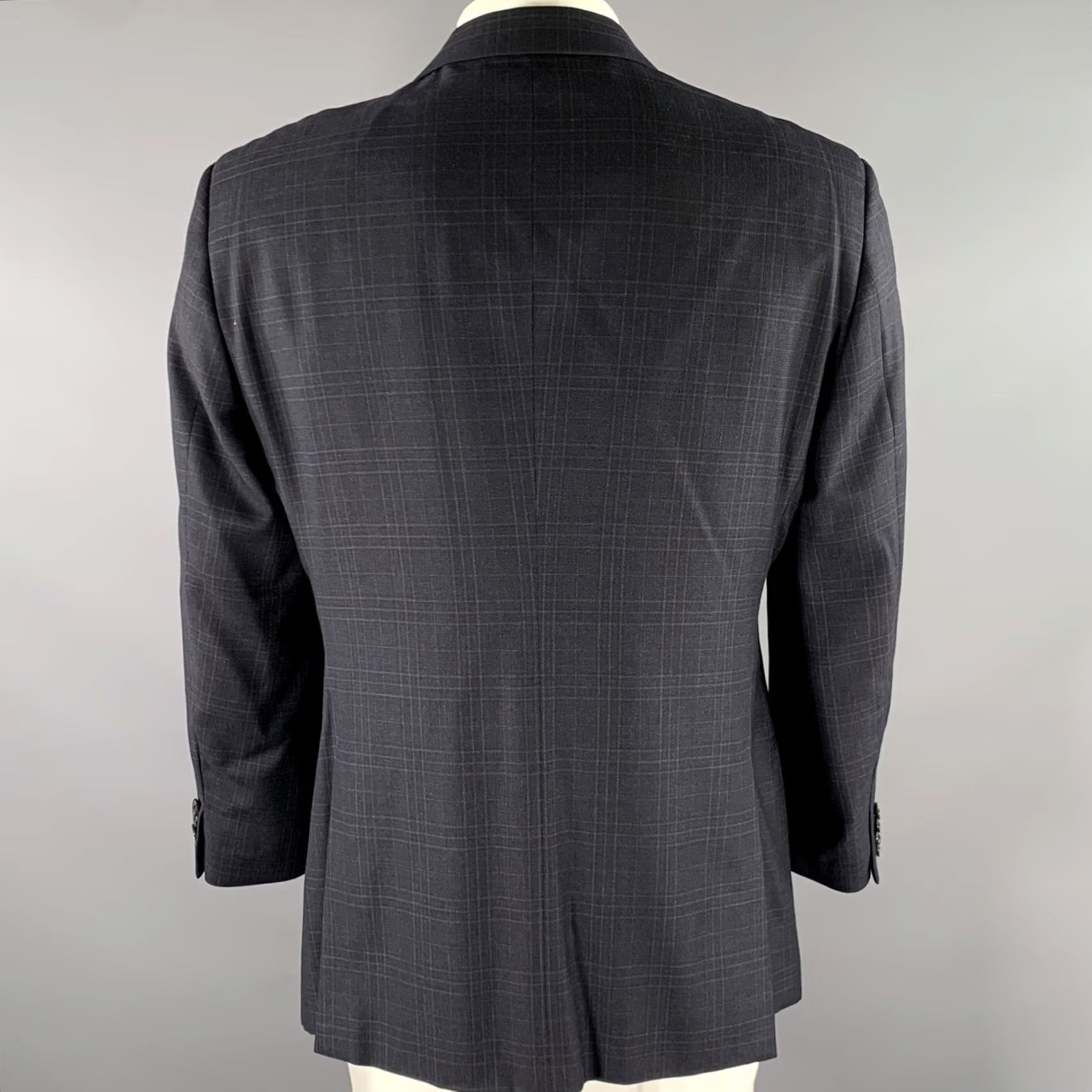 Armani ARMANI COLLEZIONI Sport Coat Size 44 Navy Plaid Wool Notch Lapel Size US S / EU 44-46 / 1 - 4 Thumbnail