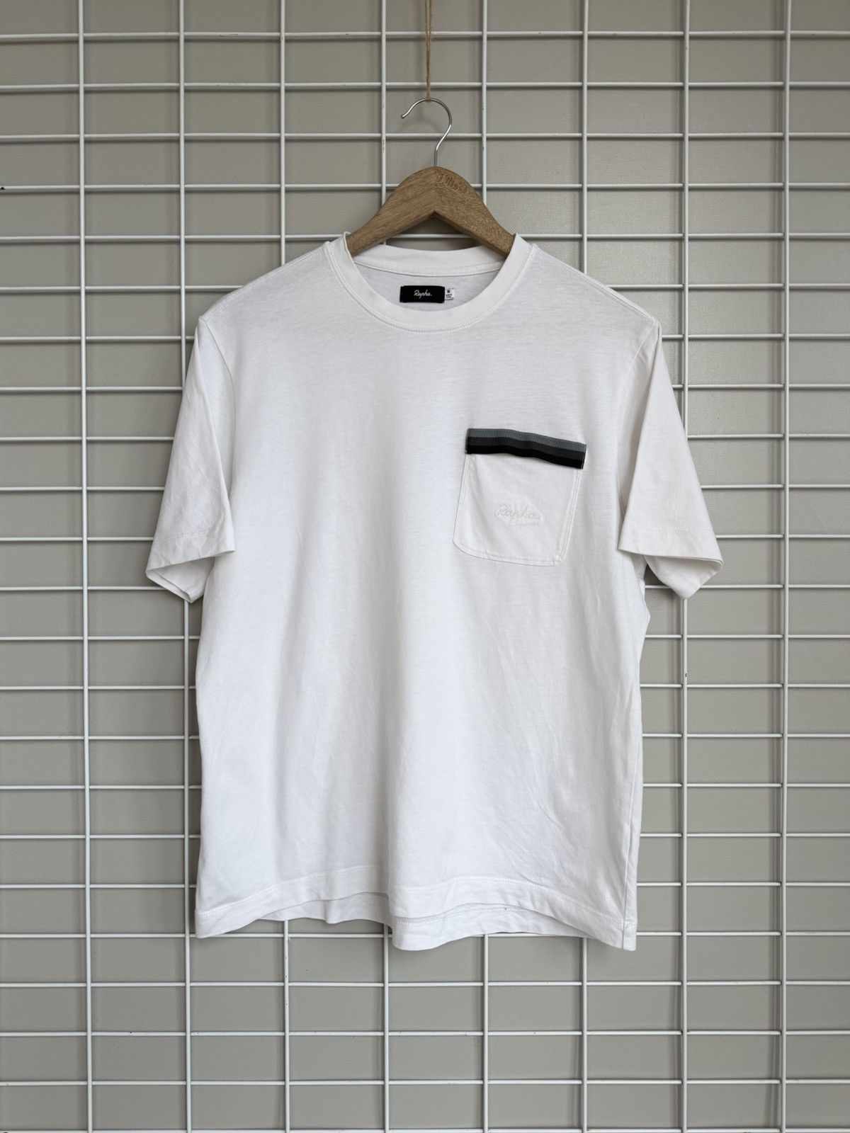 Rapha Rapha Logo Pocket T-Shirt Mens Size M Cotton Short Sleeve Size US M / EU 48-50 / 2 - 1 Thumbnail