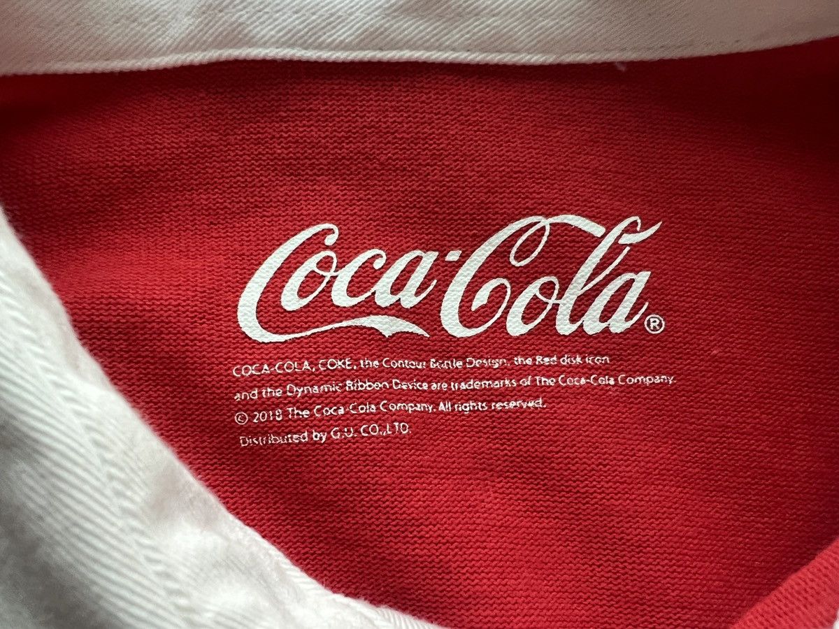 Coca Cola CoCa CoLa : GU Collab Center Logo Red Size US L / EU 52-54 / 3 - 7 Thumbnail