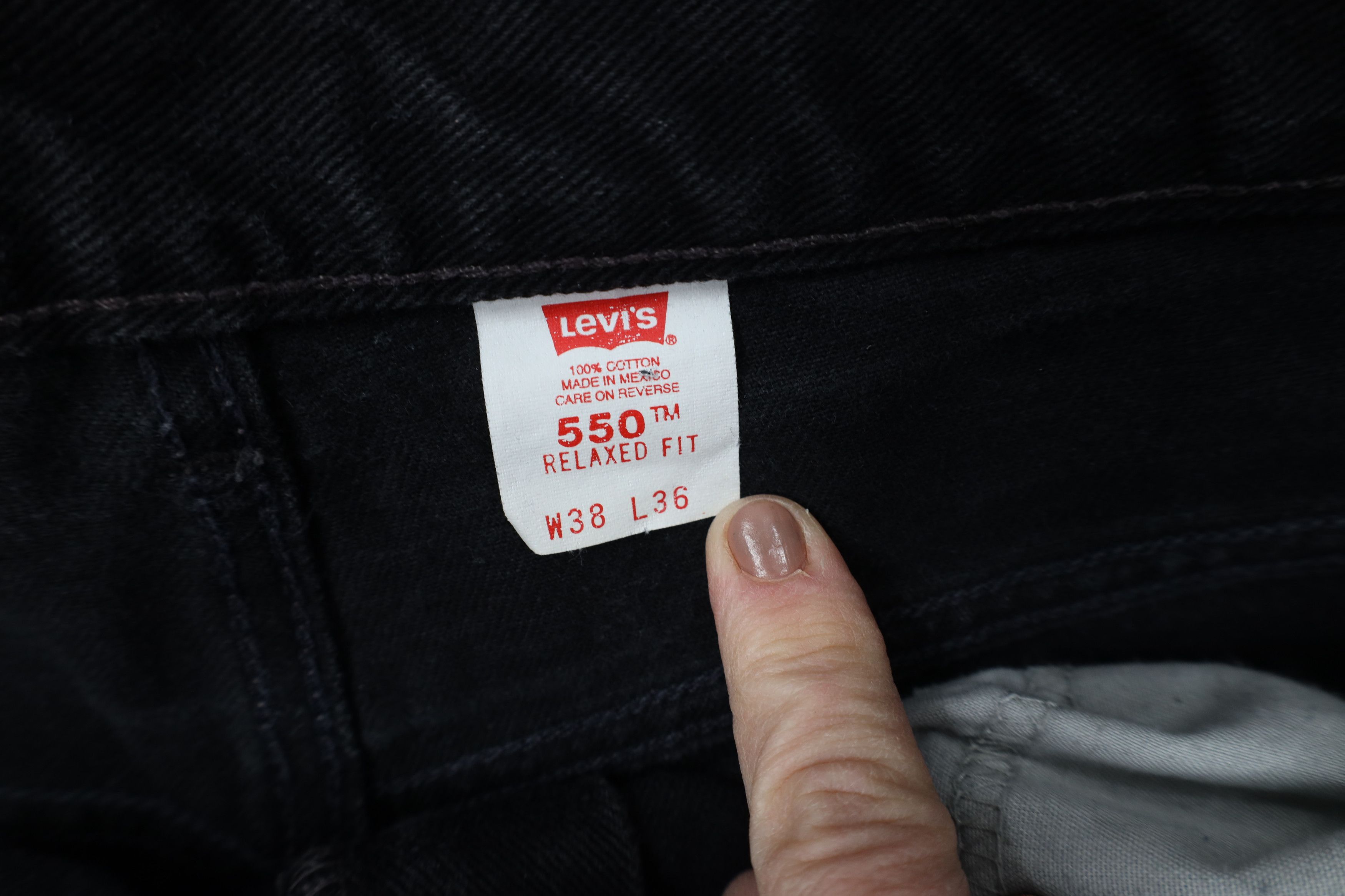Levi's Vintage Y2K Levis 550 Relaxed Fit Denim Jeans Black Cotton Size US 38 / EU 54 - 7 Thumbnail