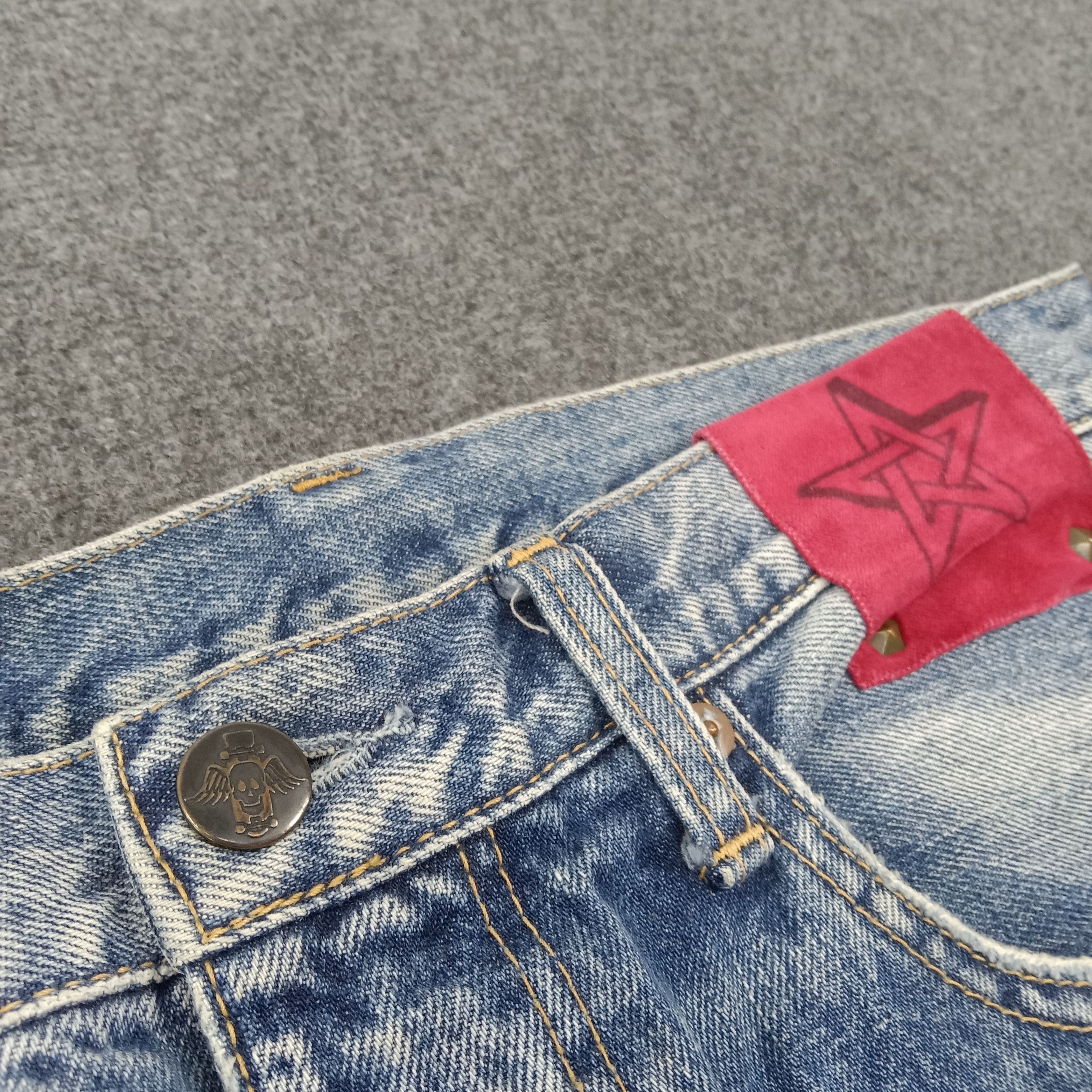 Japanese Brand RNA Sweats Bloods Distressed Style Denim Jeans Size US 33 - 4 Thumbnail
