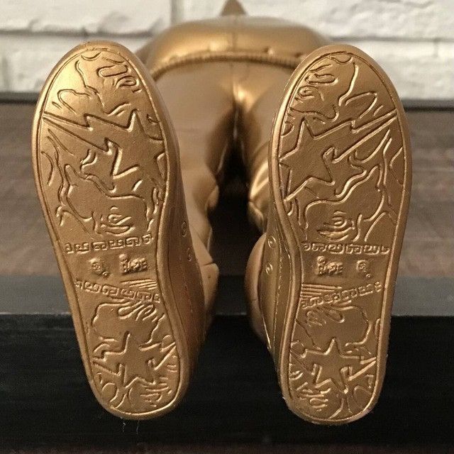 Bape × Nigo 2010 BAPE Teriyaki Alien Shark Hoodie Figure APE NIGO Size ONE SIZE - 6 Thumbnail