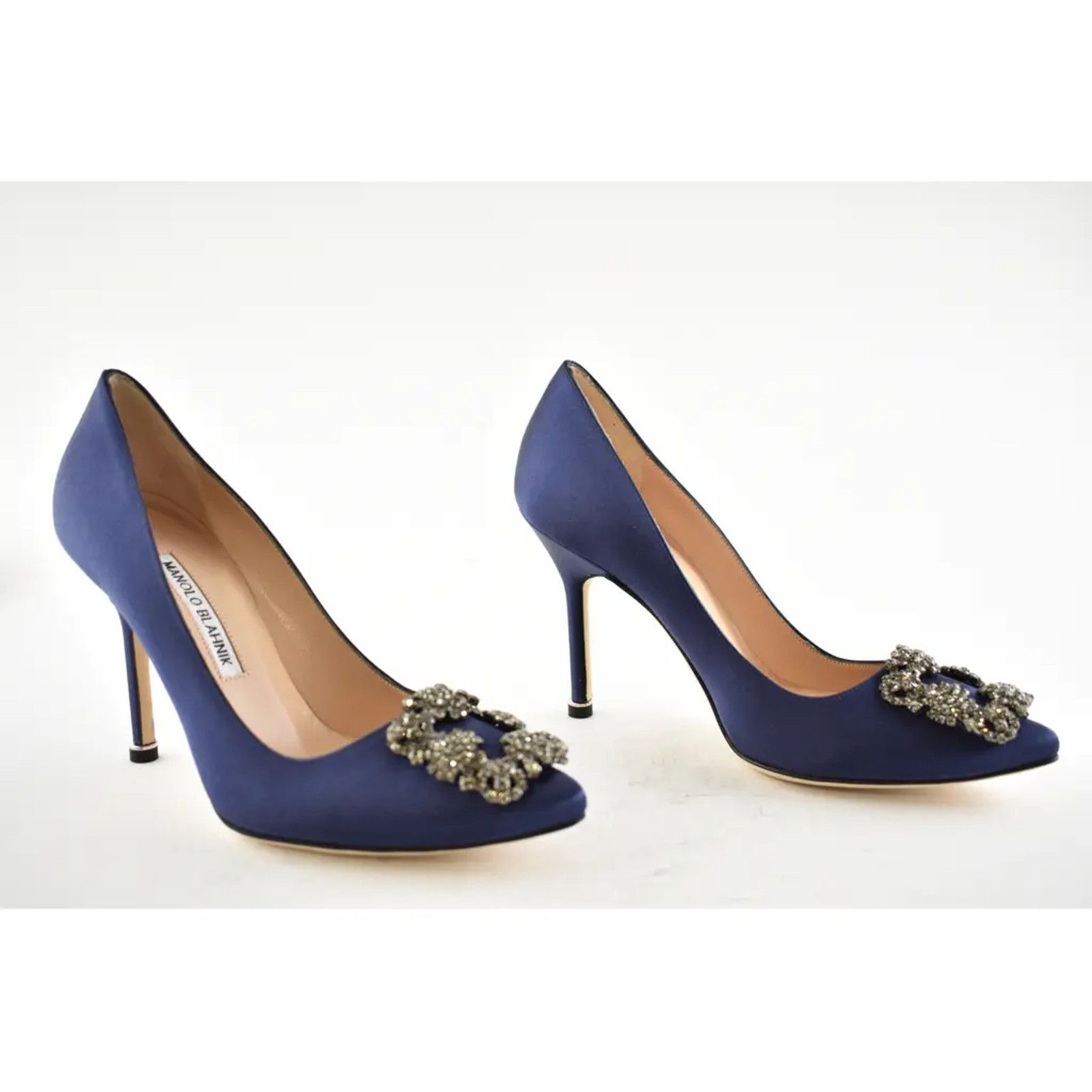Manolo Blahnik Hangisi 105 Navy Satin Crystal Jewel Buckle Heel Pump 40 Size US 10 / IT 40 - 4 Thumbnail