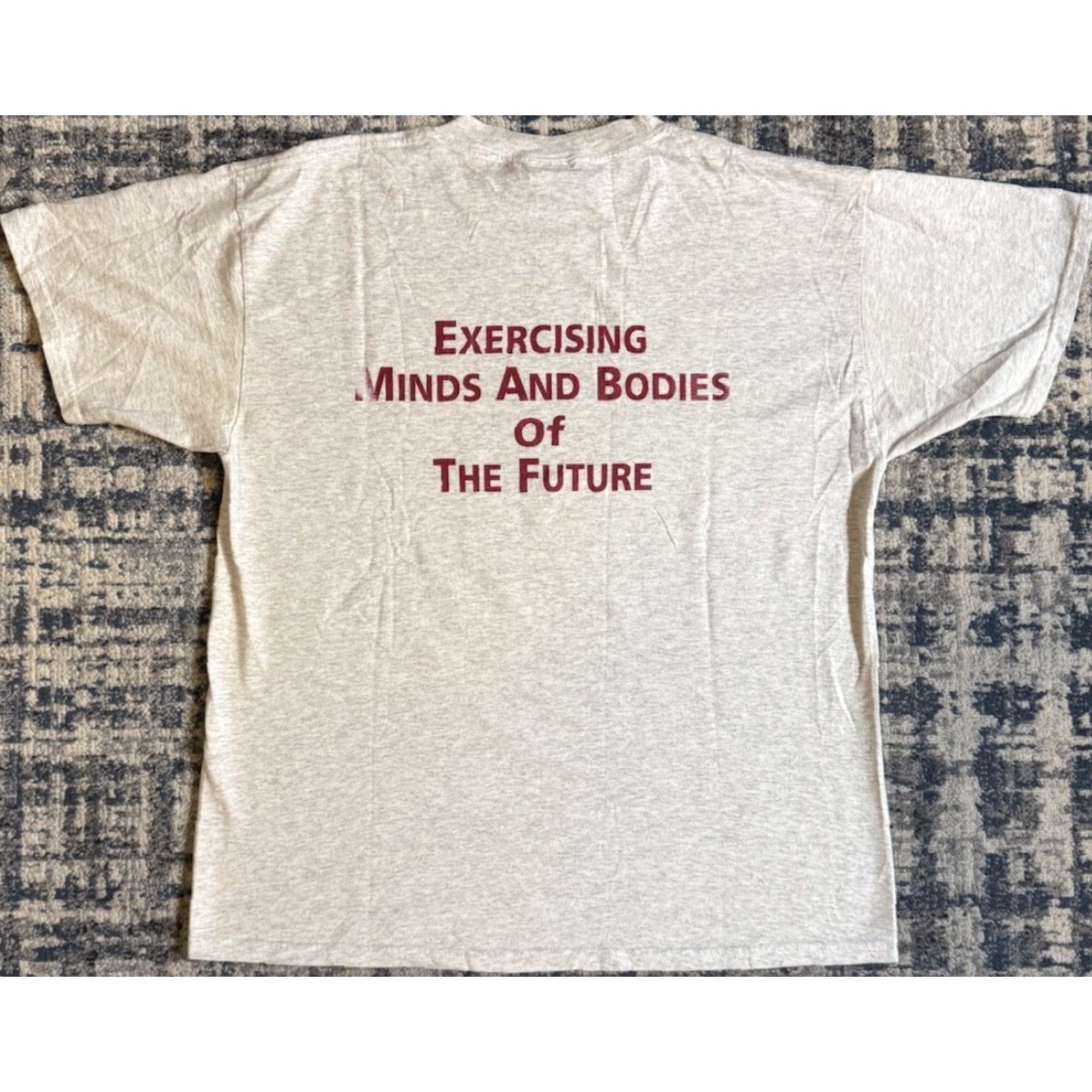Hanes VINTAGE Hanes T-Shirt 90s University Sports Science 90s College UMES Exercise Kinesiology Brain Logo Gray L Short Sleeve Crew Neck Men Size US L / EU 52-54 / 3 - 3 Thumbnail