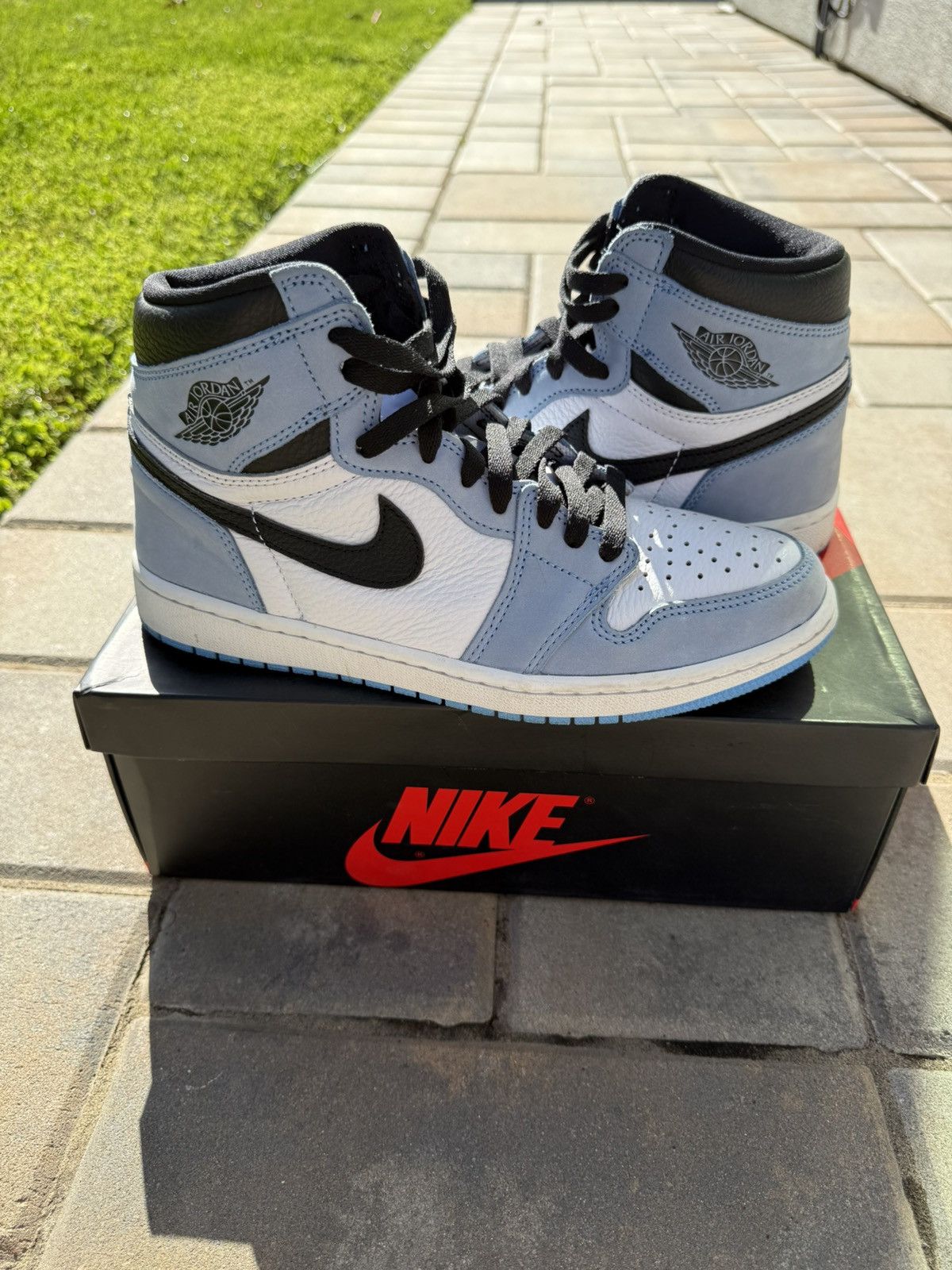 Nike Air Jordan 1 “University Blue” Size US 8.5 / EU 41-42 - 10 Thumbnail