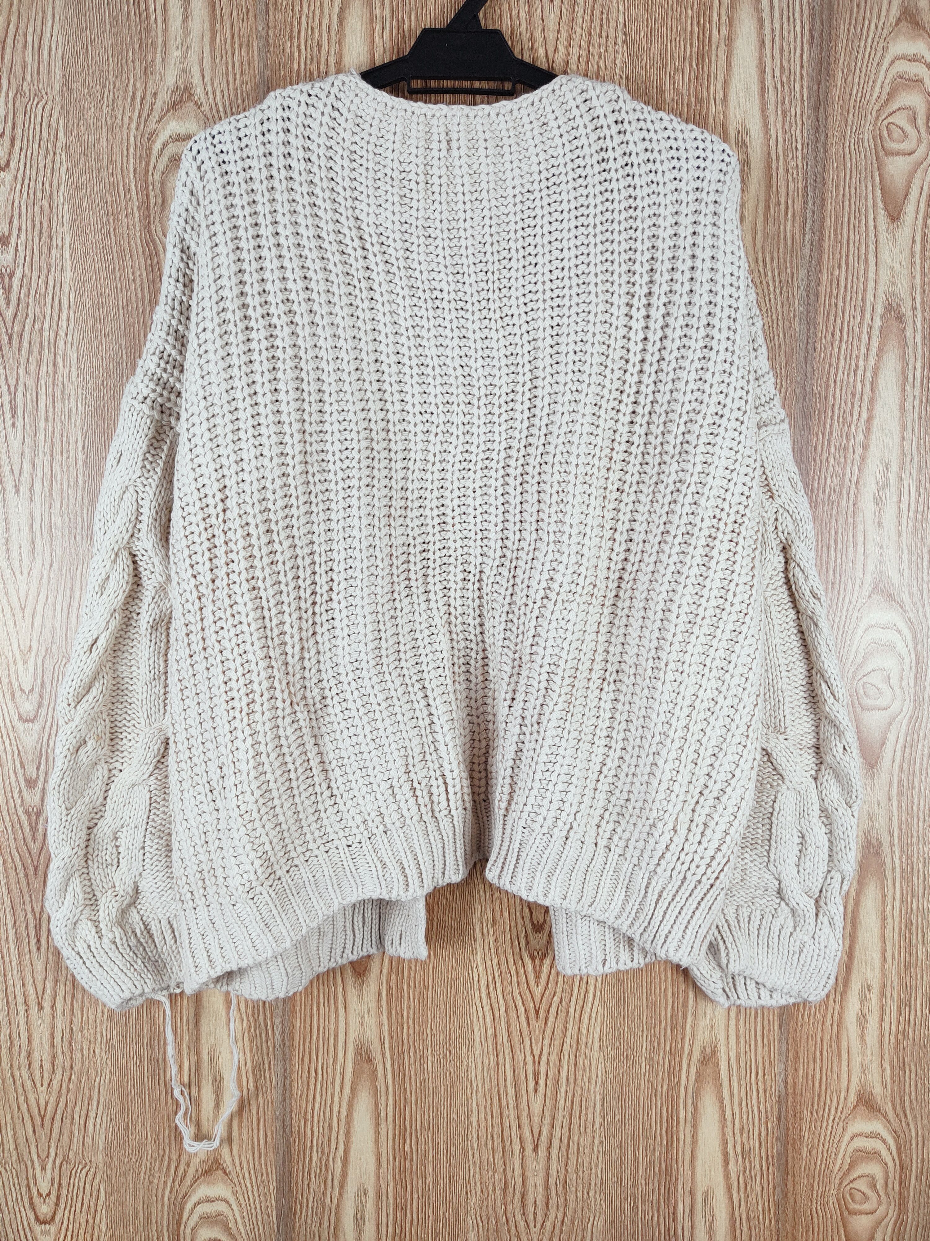 Japanese Brand Japan vintage Cream cable Knitwear Cardigan #W152 Size US XL / EU 56 / 4 - 8 Thumbnail