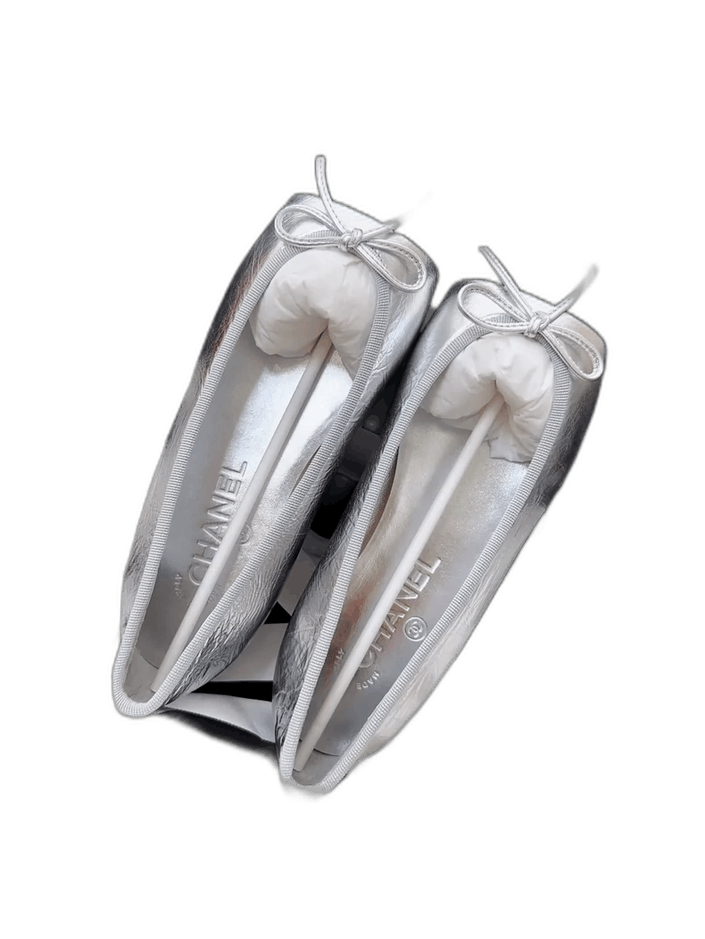 Chanel Chanel Silver and Black Ballet Flats Size US 8 / IT 38 - 1 Thumbnail