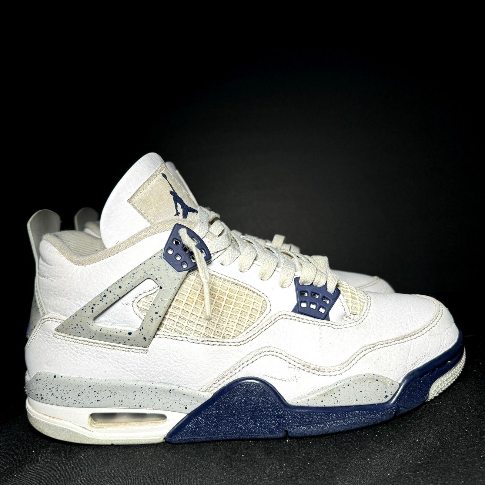 Jordan Brand × Nike Size 9 - Nike Air Jordan 4 Retro Midnight Navy Men's Shoes Size US 9 / EU 42 - 1 Thumbnail