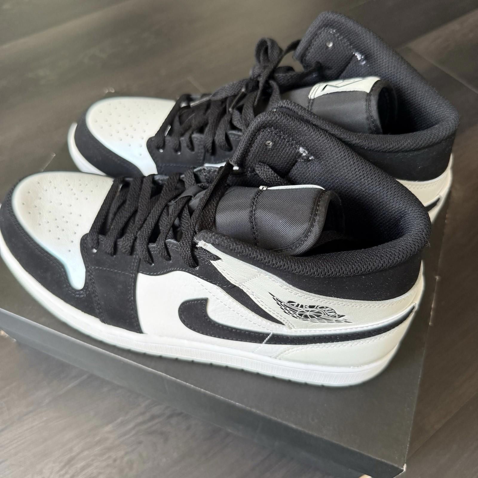 Jordan Brand BRAND NEW JORDAN 1 MID SE DIAMOND SHORTS 2022 SIZE 10.5 Size US 10.5 / EU 43-44 - 2 Thumbnail