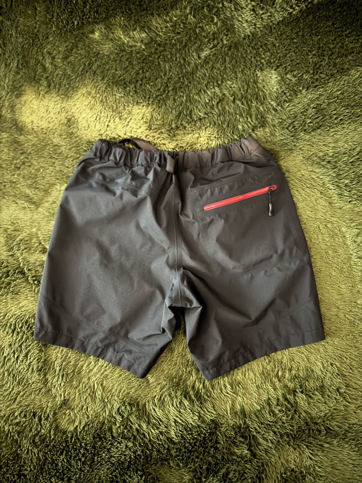 Palace [S] Palace Gore-Tex S-Tech Shorts Black 22SS Size US 32 / EU 48 - 7 Thumbnail