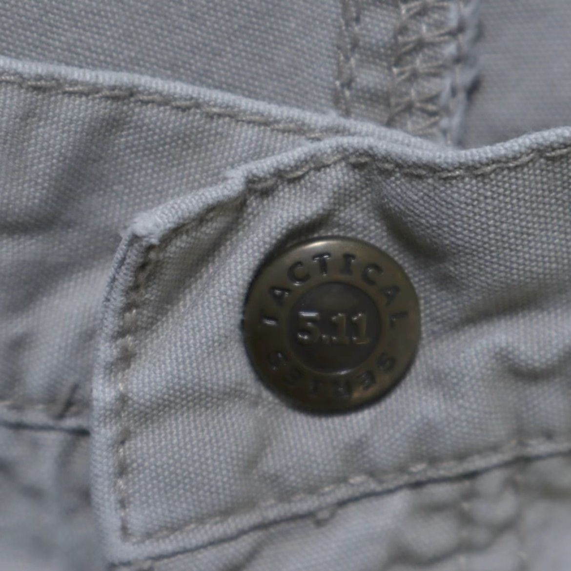 Vintage 5.11 Tactical Cotton Canvas Cargo Pants Beige Men's 38 Cargo Pants Mens 38 Beige Workwear Relaxed Front Snap Cotton Canvas 5.11 Tactical Shoes? Size US 38 / EU 54 - 6 Thumbnail