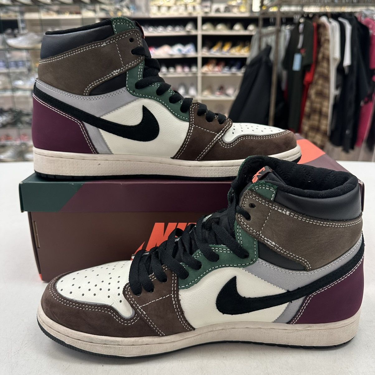 Jordan Brand Size 10 - Jordan 1 High OG Hand Crafted 2021 - DH3097-001 Size US 10 / EU 43 - 2 Thumbnail