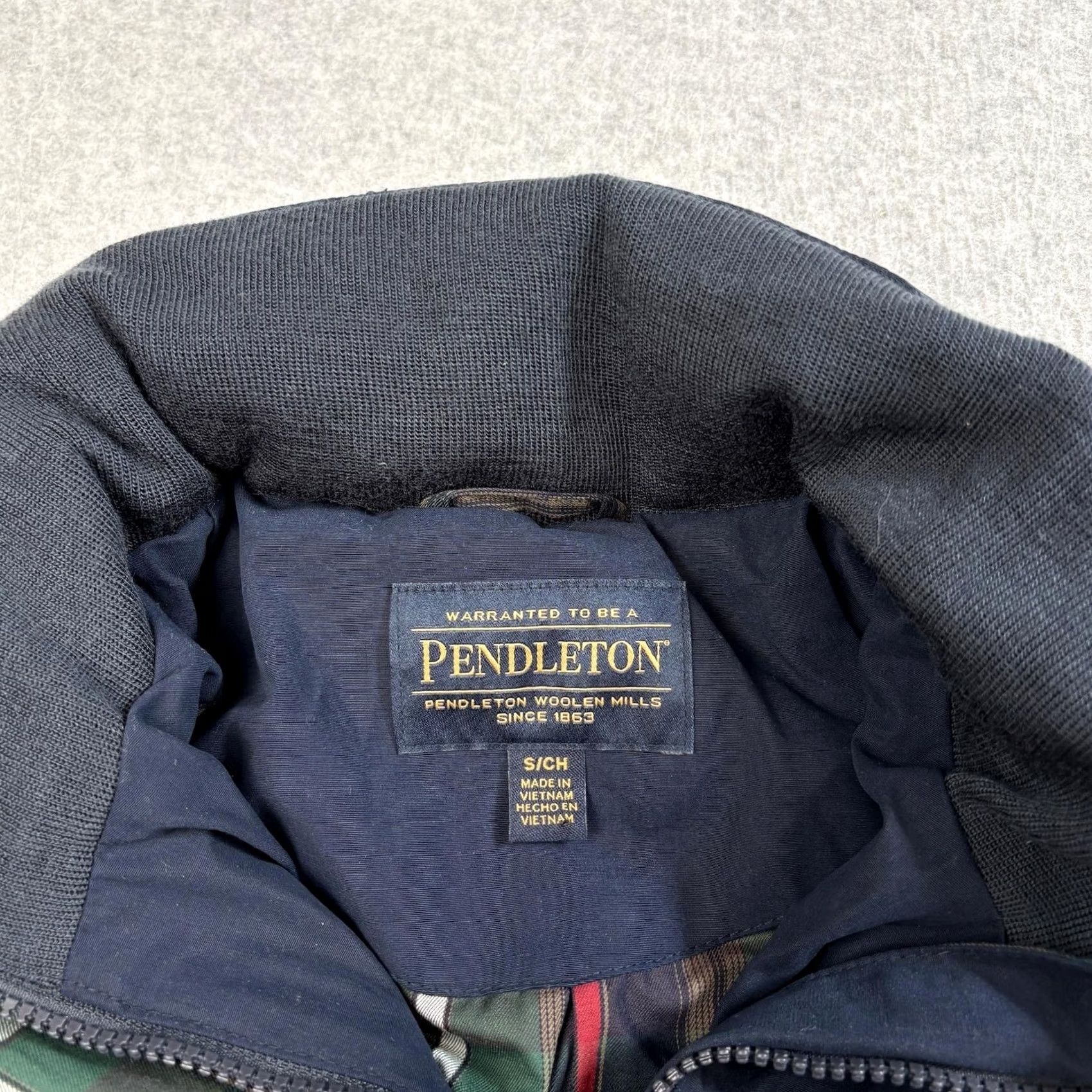 Pendleton Pendleton Jacket Mens Small Navy Blue Seam Seal Waterproof Parka Plaid Lined Hooded Vintage No Size US S / EU 44-46 / 1 - 3 Thumbnail
