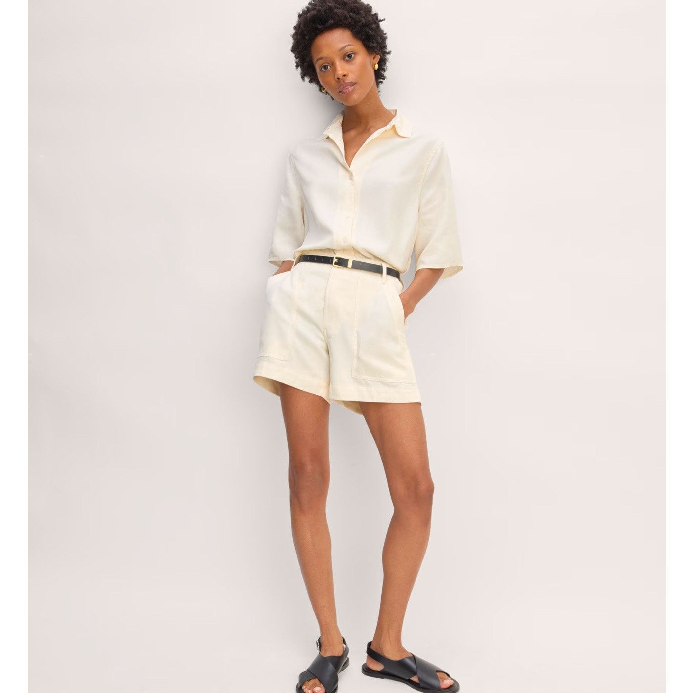 Everlane NWOT Everlane The Utility Short in Buttersoft In Bone Size 4 Size 27" / US 4 / IT 40 - 1 Thumbnail