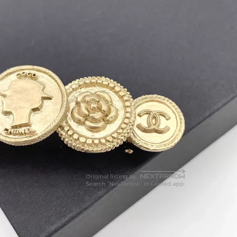 Chanel Chanel Golden Retro Miss Coin Hair Clip Size ONE SIZE - 5 Thumbnail