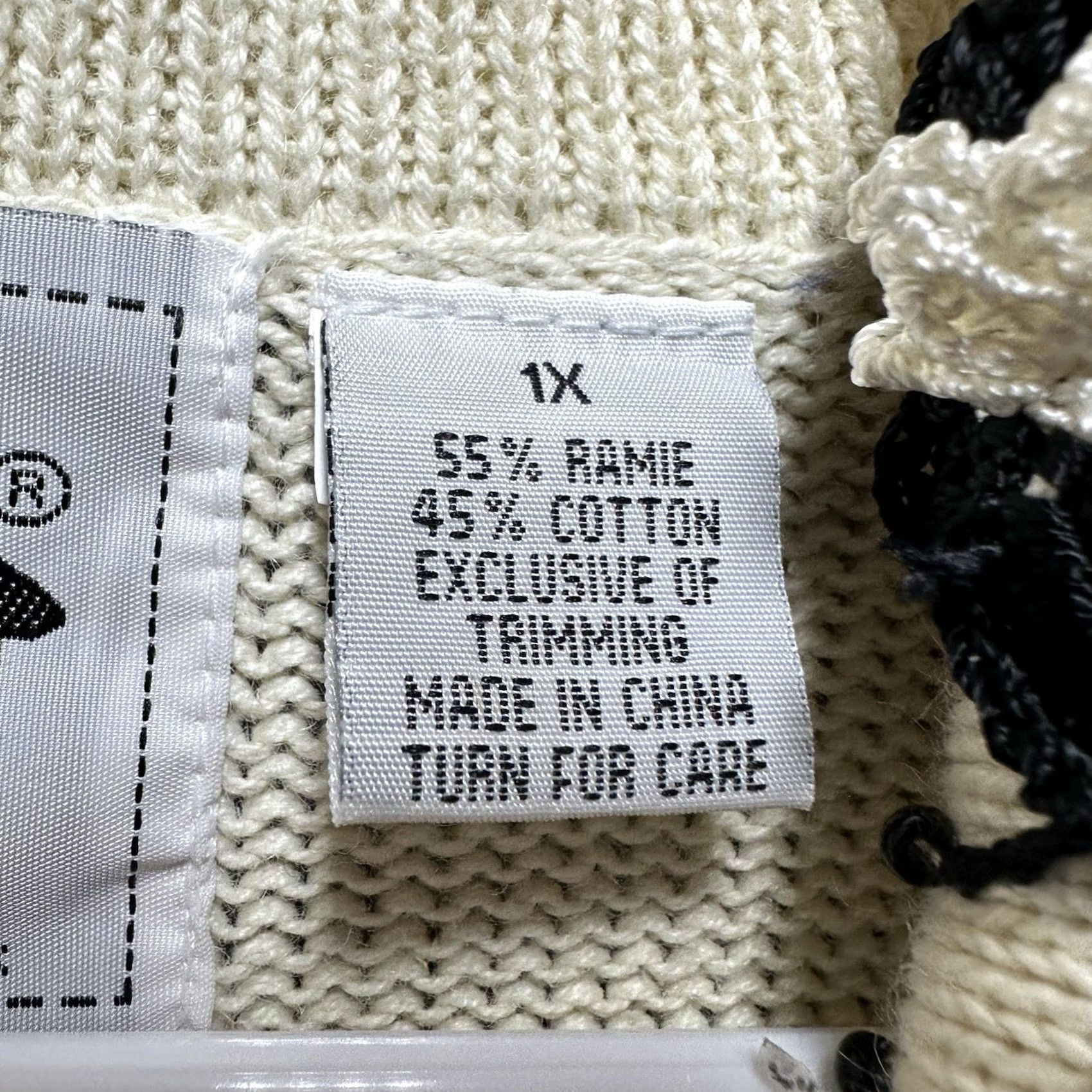 Vintage VINTAGE Storybook Knits Sweater Women 1X Long Floral Cardigan Open Front Ivory Forever Famous Size XL / US 12-14 / IT 48-50 - 7 Thumbnail