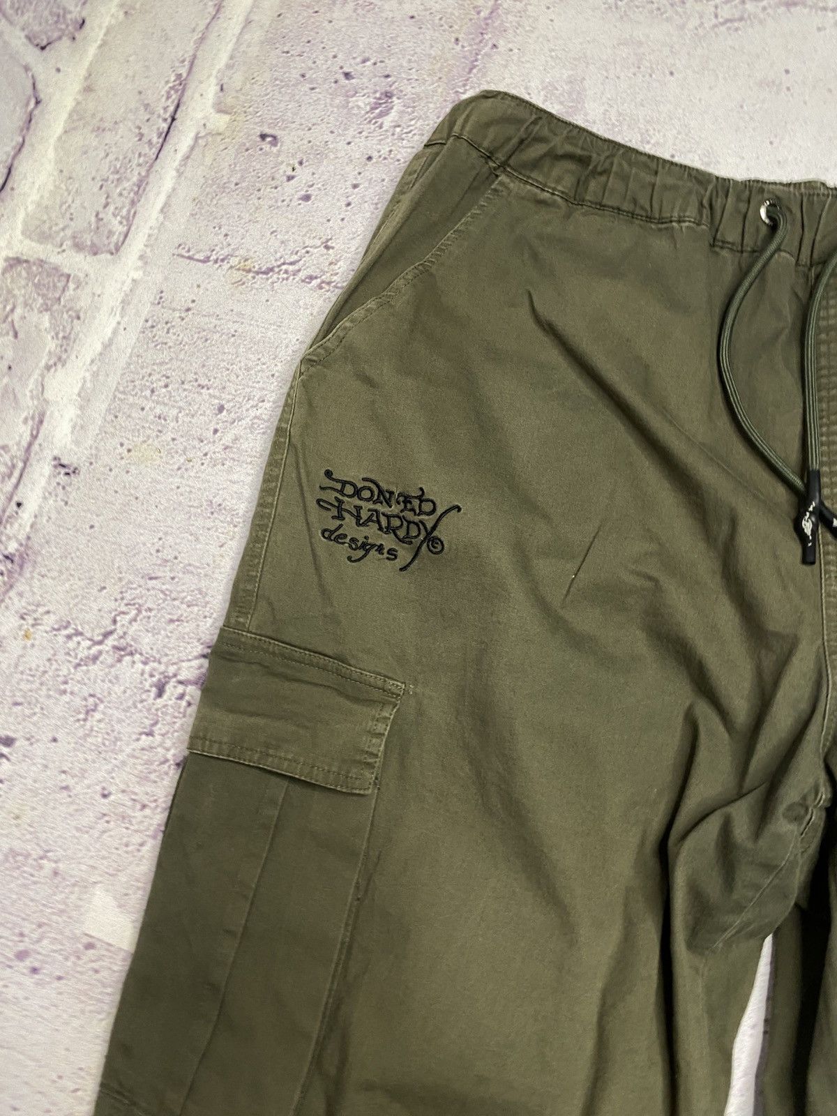 Ed Hardy Ed Hardy X Urban Outfitters Japanese Cargo Dragon Pants Size US 30 / EU 46 - 12 Thumbnail