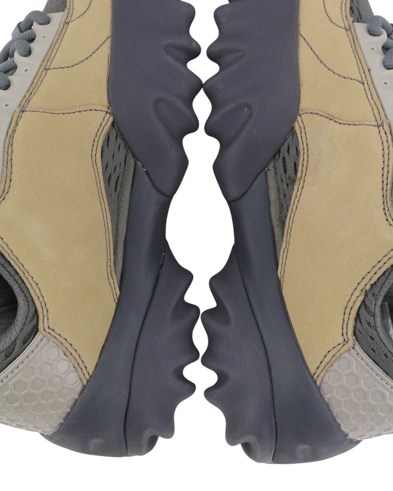 Brain Dead OAKLEY FACTORY CHOP SAW NUBUCK EU39 Mocha Boots 90515 Size US 9 / IT 39 - 13 Thumbnail