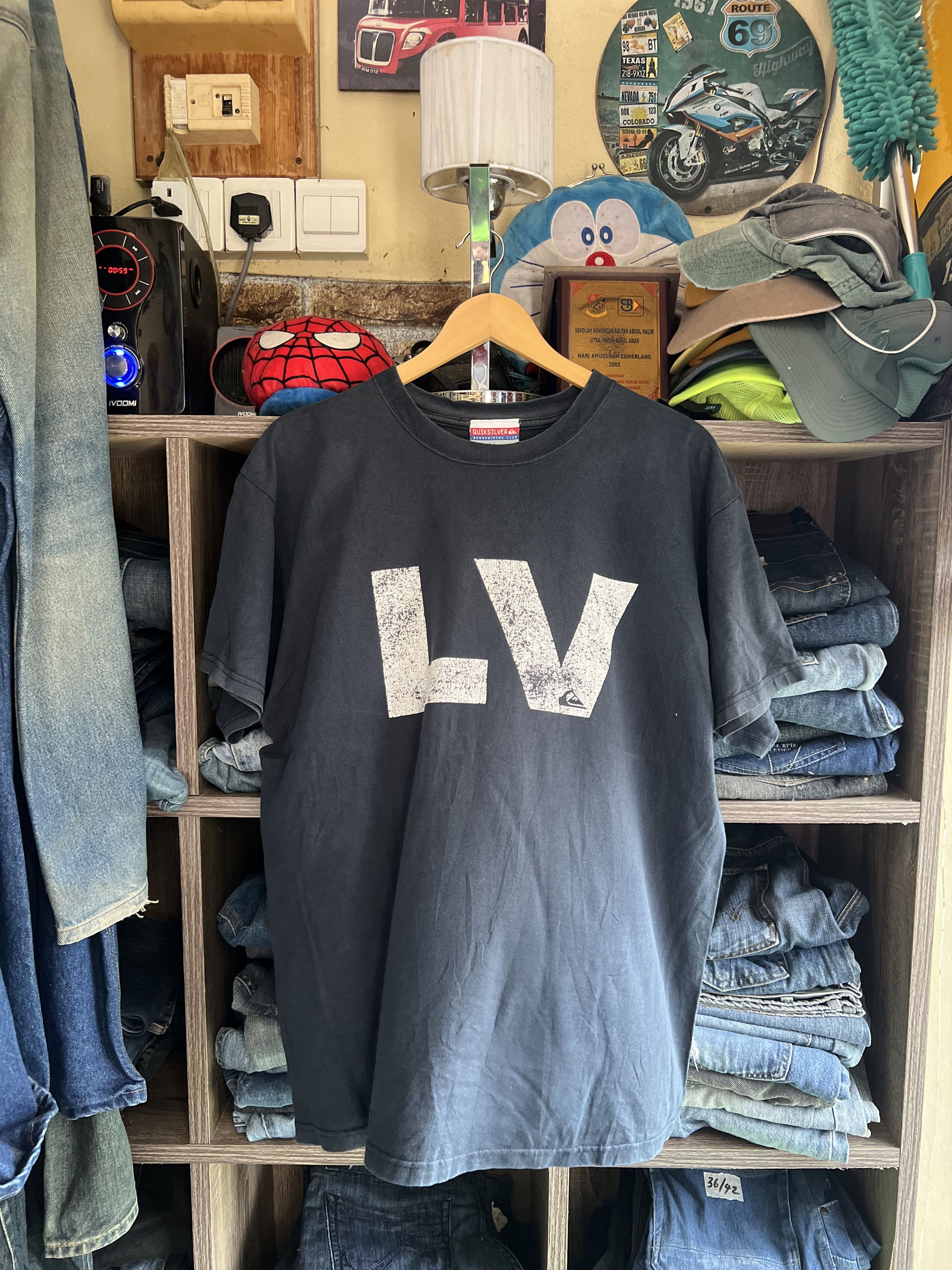 Quiksilver 🔥Made in Usa Vintage Quiksilver LV Tee Size US L / EU 52-54 / 3 - 13 Thumbnail