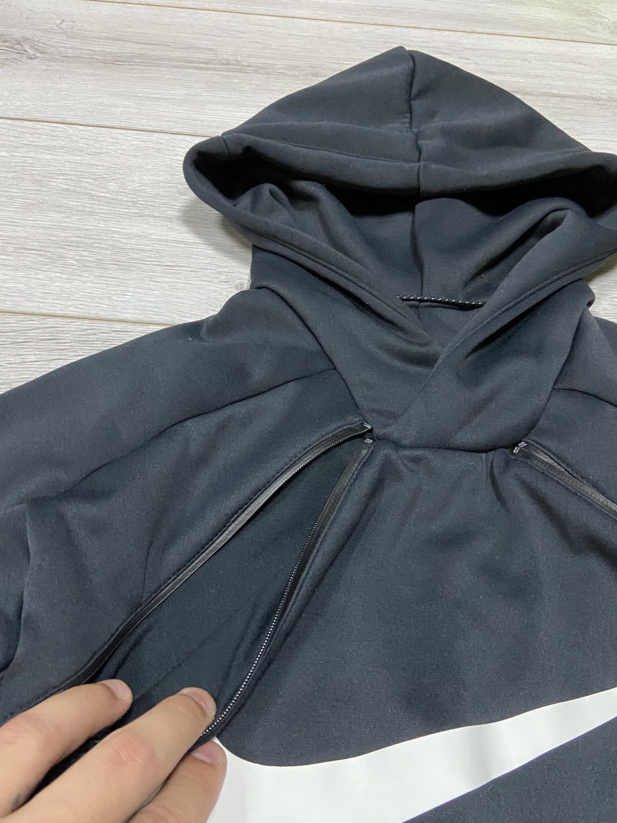 Jun Takahashi × Nike × Undercover Nike Undercover Jun Takahashi Chaos Balance tech Hoodie Size US M / EU 48-50 / 2 - 6 Thumbnail