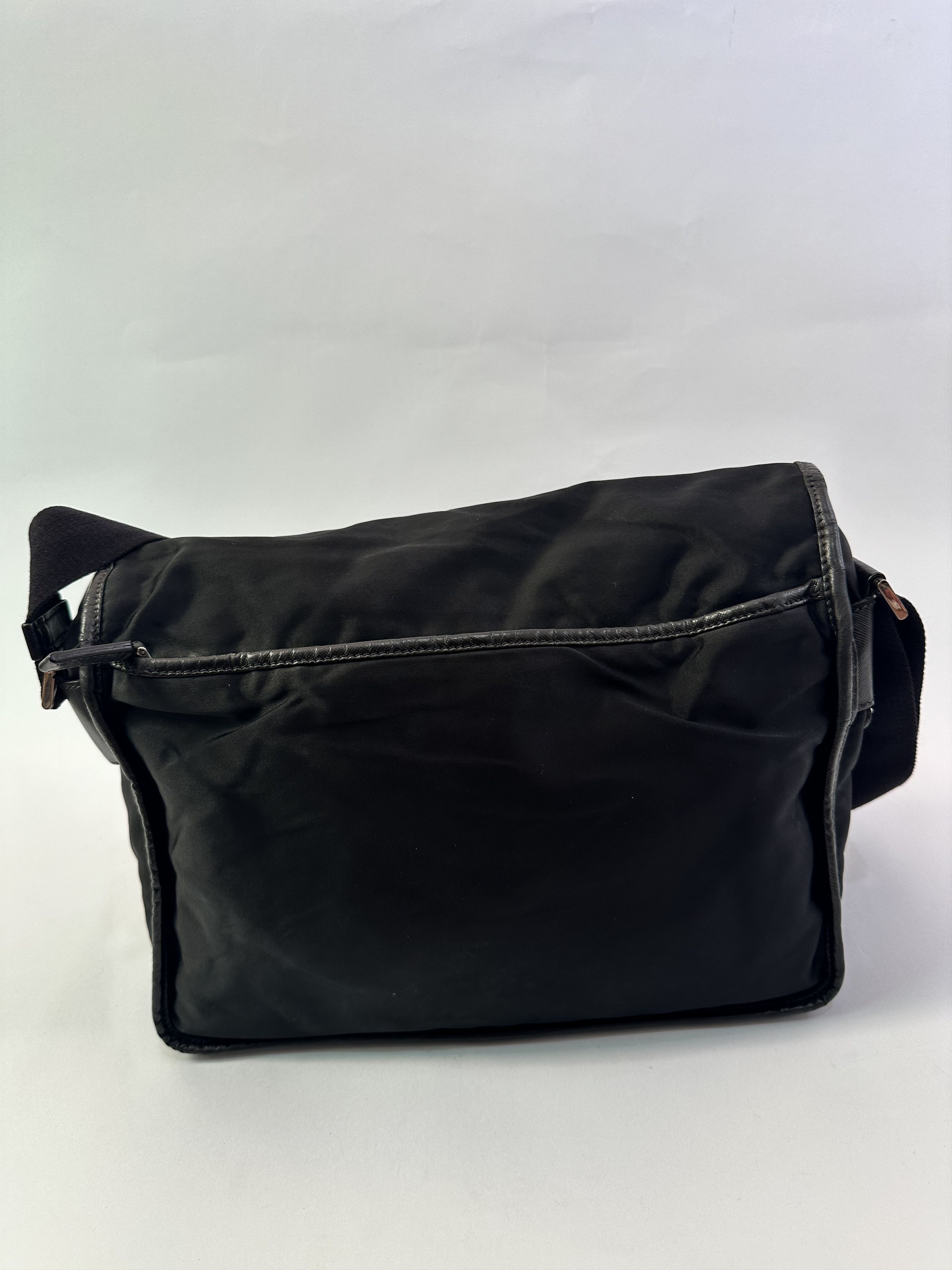 Prada Prada Black Nylon Flap Messenger Bag Size ONE SIZE - 3 Thumbnail