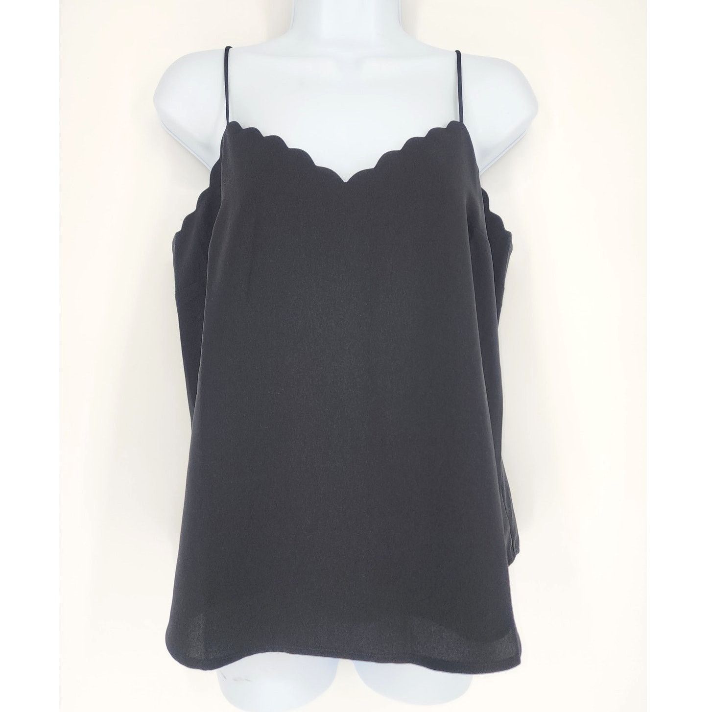 J.Crew J.Crew Factory Scalloped Black Camisole Top Women’s Size 6 Size M / US 6-8 / IT 42-44 - 1 Thumbnail