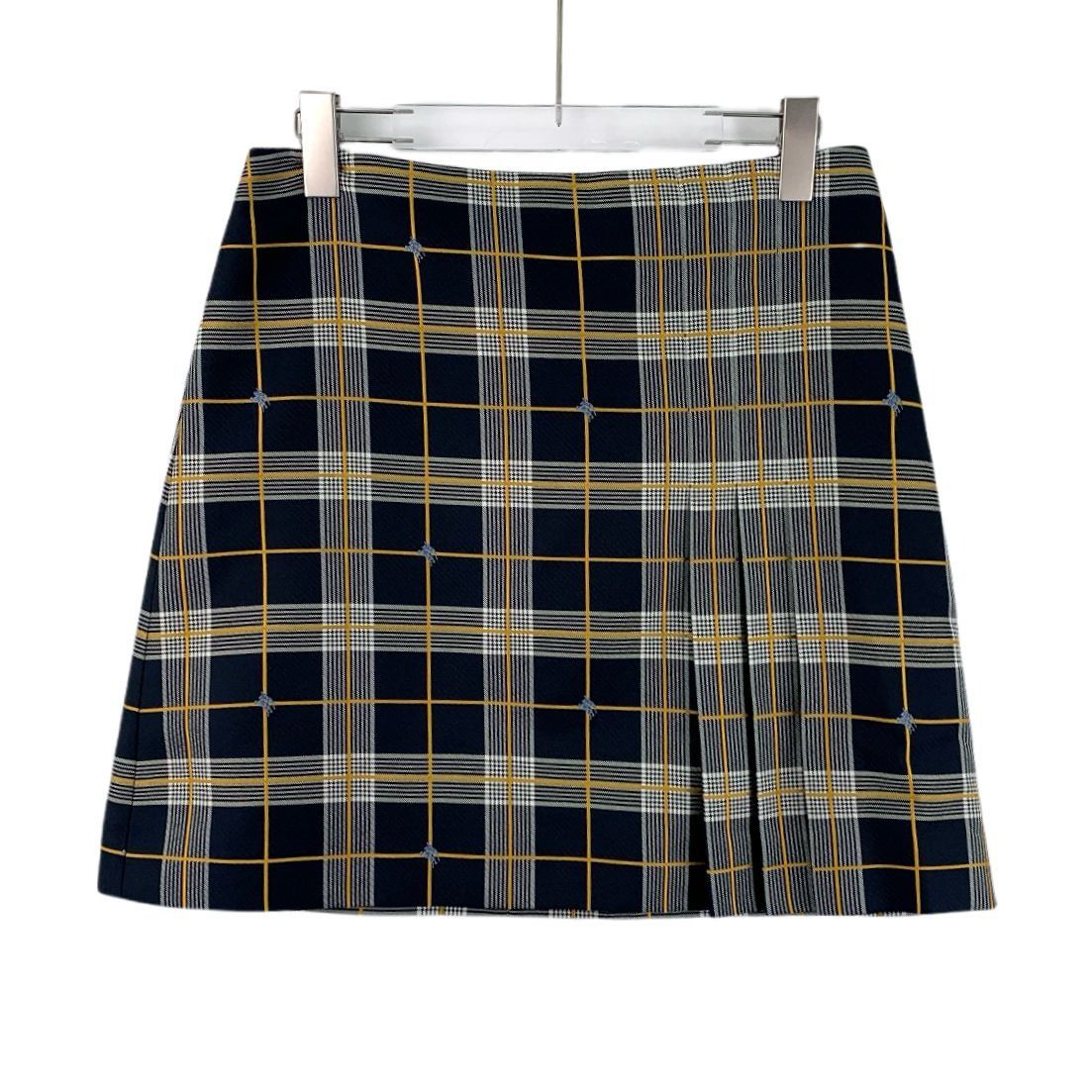 Burberry Burberry Plaid Pleated Skirt With Embroidery UK 10 / US 8 Po Size 30" / US 8 / IT 44 - 1 Thumbnail
