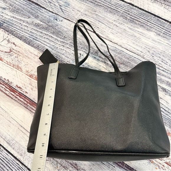 Marc Jacobs Marc Jacobs Black Saffiano Leather Luggage Tag Tote Bag Size ONE SIZE - 12 Thumbnail