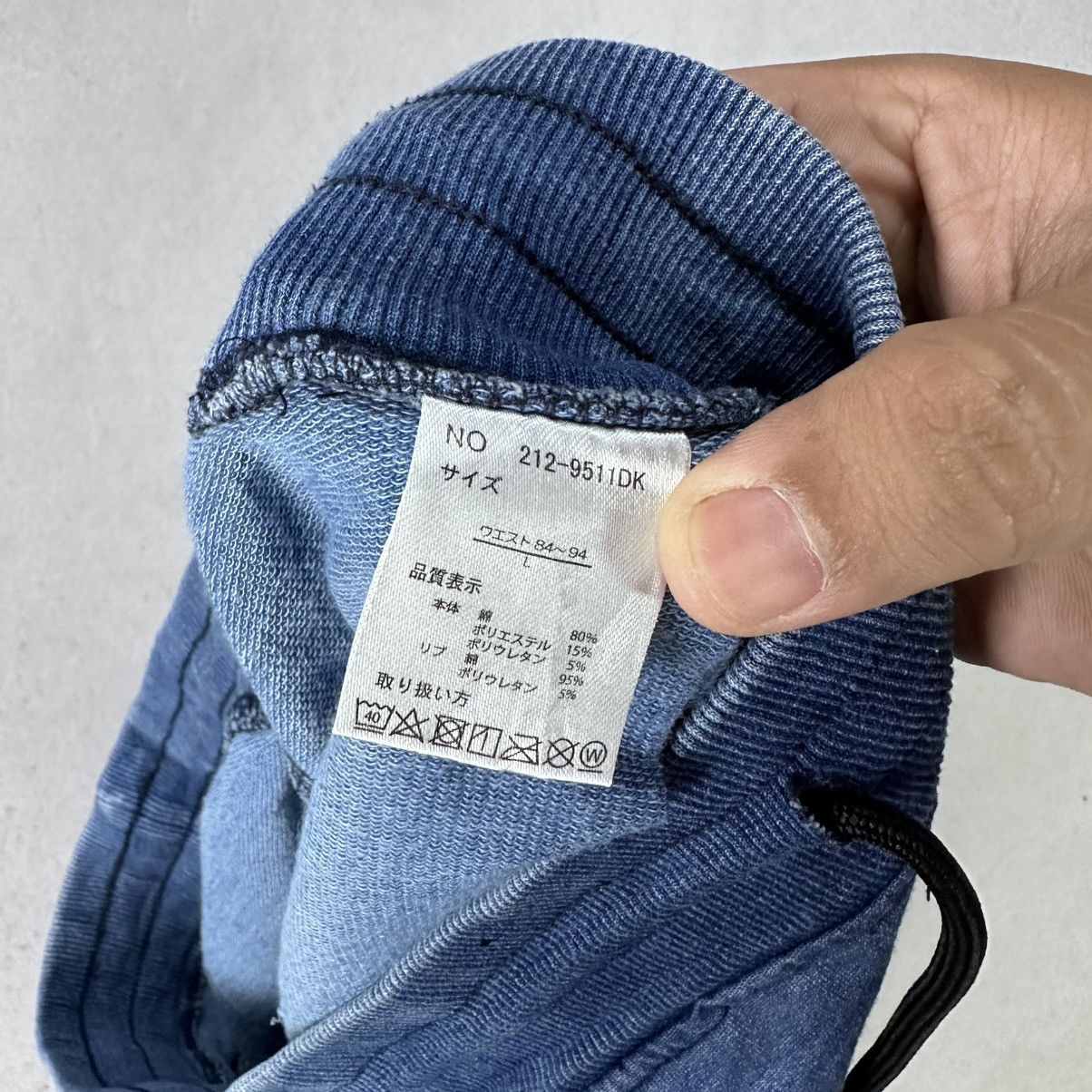 In The Attic In The Attic Cropped Jogger Pants Blue Side Stripe Size US 32 / EU 48 - 4 Thumbnail