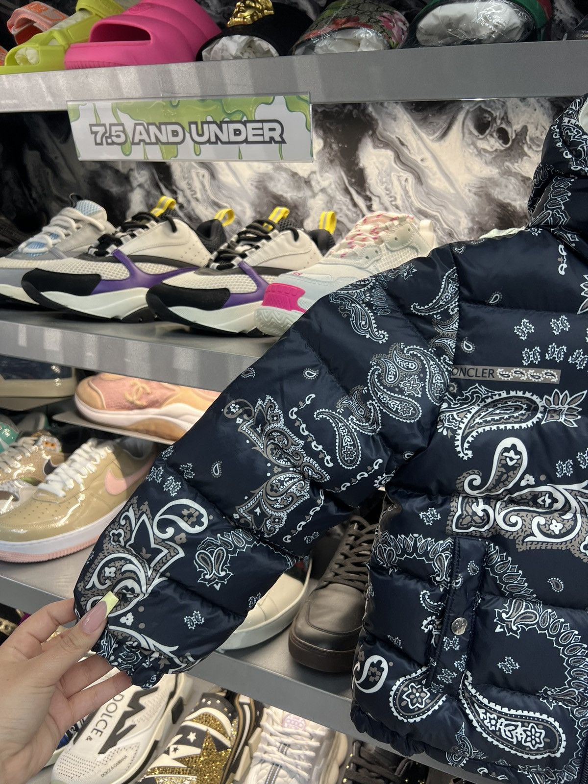 Moncler Moncler Enfant Songu Puffer Size US XXS / EU 40 - 4 Thumbnail