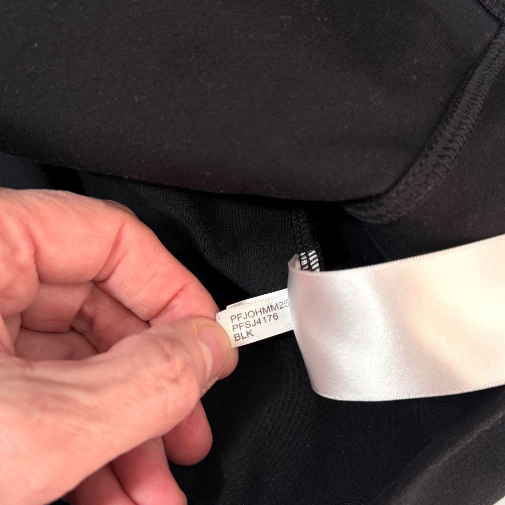 Calvin Klein Calvin Klein Performance Hoodie Black Full Zip Raglan Sleeve PFSJ4176 Womens L Size Stretch Reflective Pockets Zip Front Hooded Athleisure Athletic Size L / US 10 / IT 46 - 6 Thumbnail