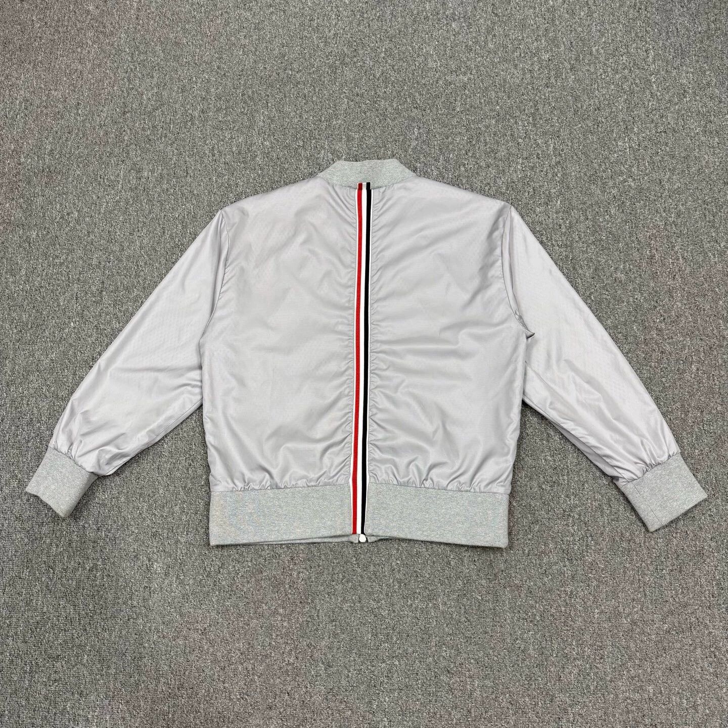 Thom Browne TB Gray back striped nylon jacket size 2 99 new Size US M / EU 48-50 / 2 - 2 Thumbnail