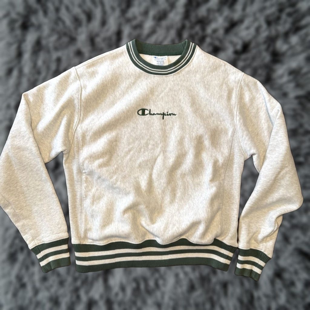 VINTAGE Champion Reverse Weave Embroidered Spell Out Medium Sweatshirt Gray Green