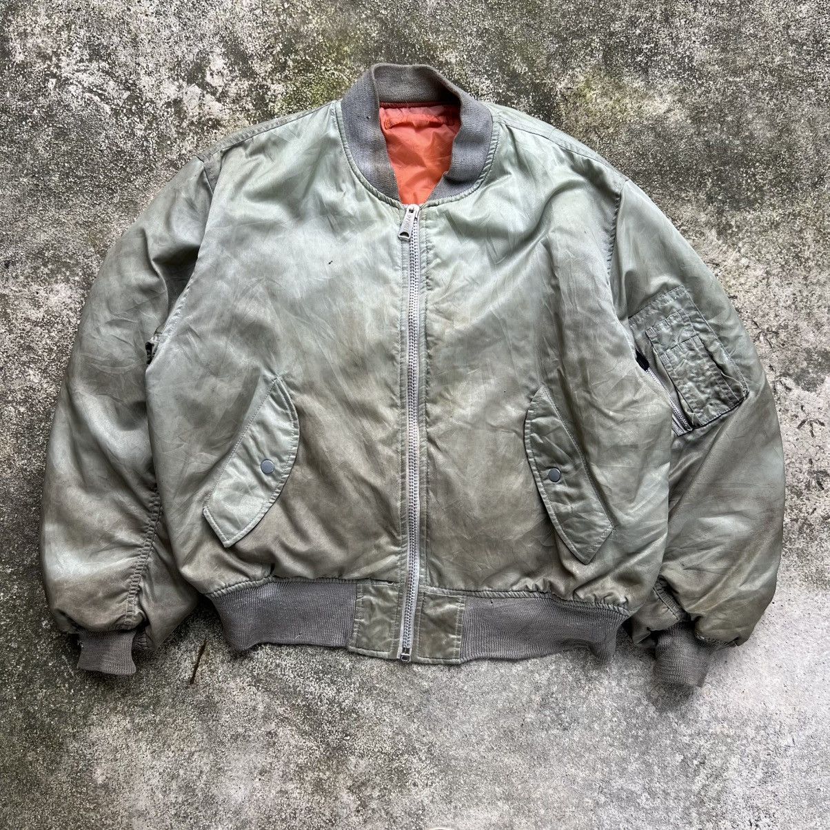 Vintage “VINTAGE” TRASHED MAN INTERMEDIATE MA-1 BOMBER JACKET Size US L / EU 52-54 / 3 - 1 Thumbnail