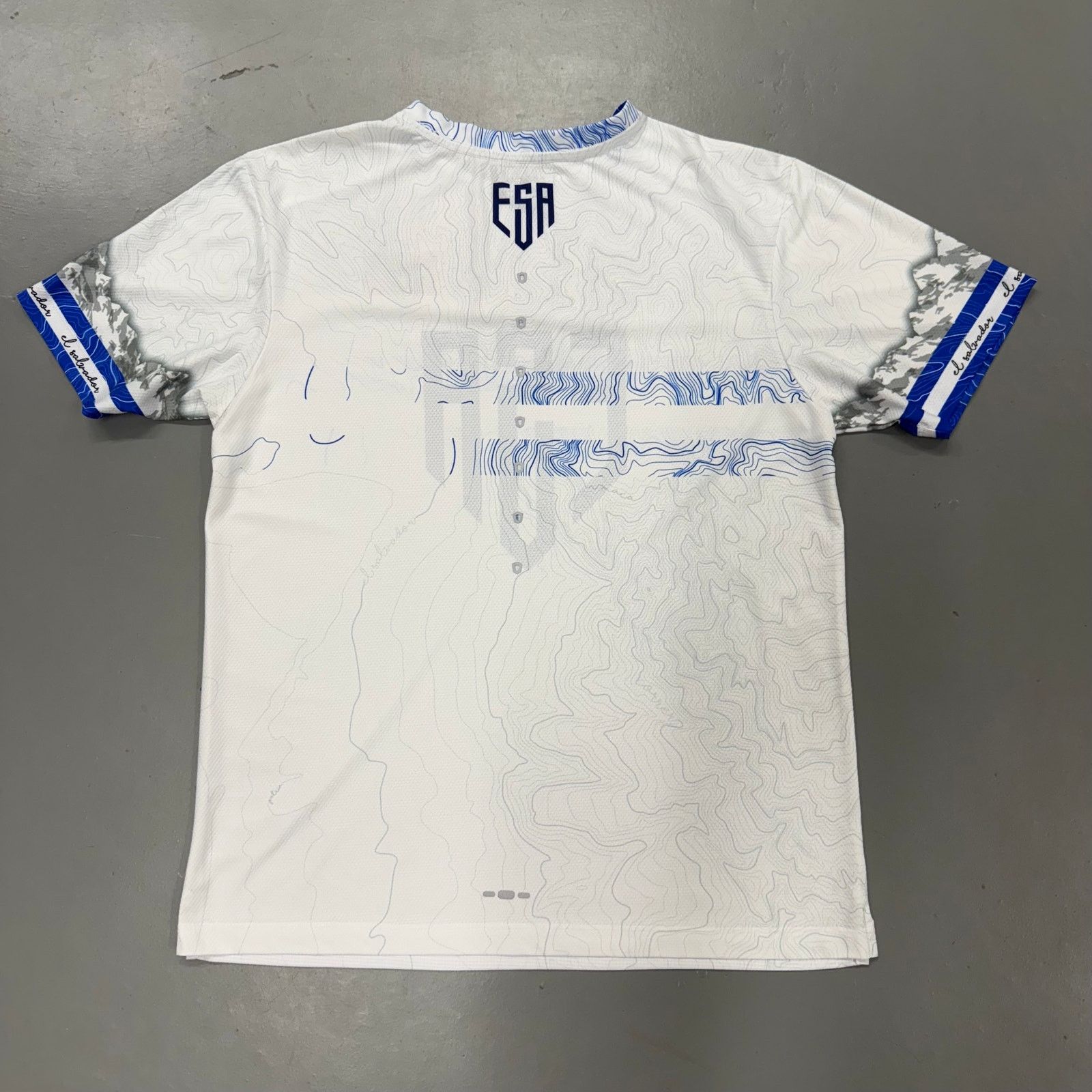Adidas × Vintage 2023 Away El Salvador Soccer Jersey Size US L / EU 52-54 / 3 - 2 Thumbnail