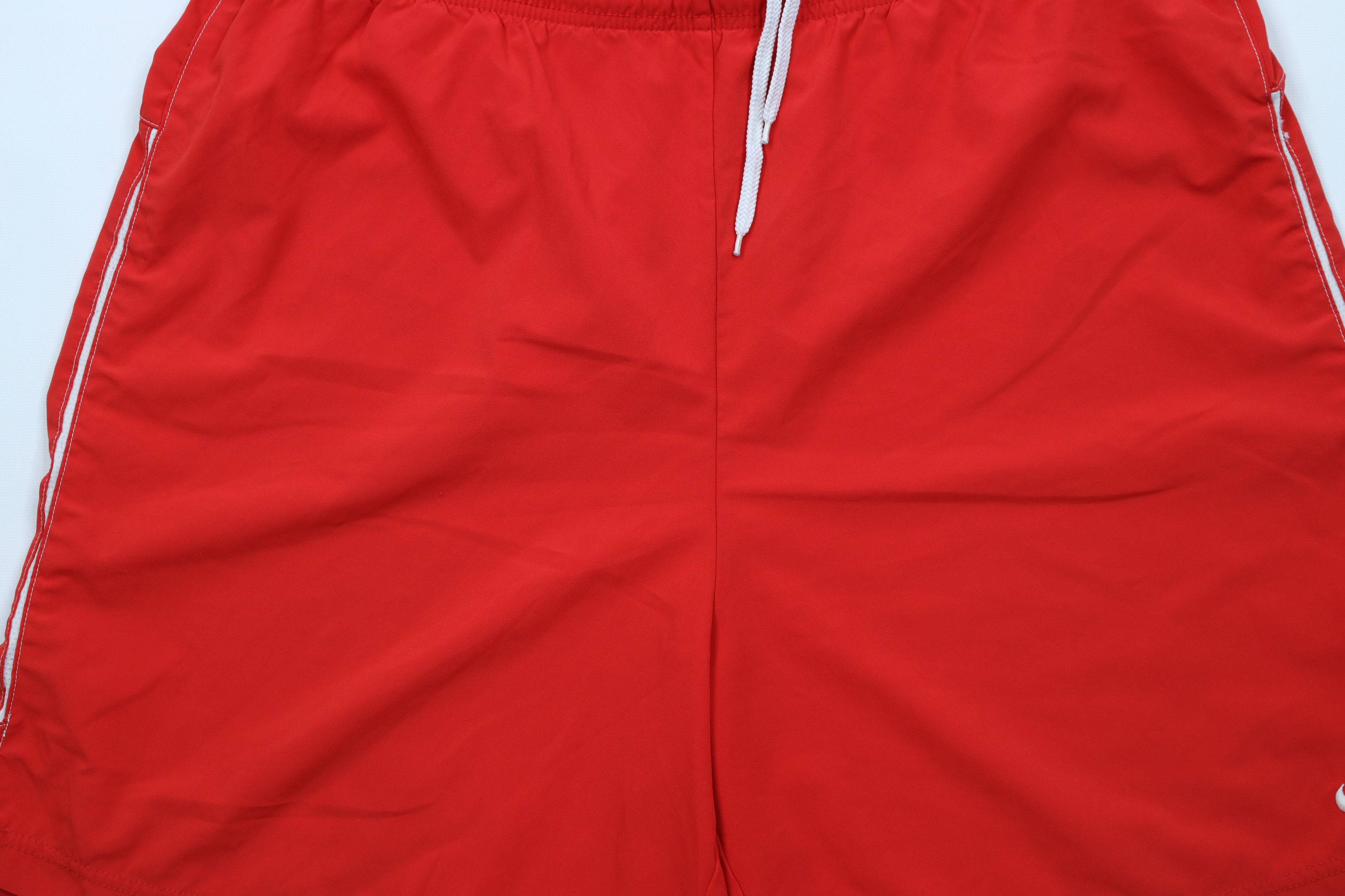 Nike Vintage Nike Mini Swoosh Running Jogging Soccer Shorts Red Size US 36 / EU 52 - 3 Thumbnail