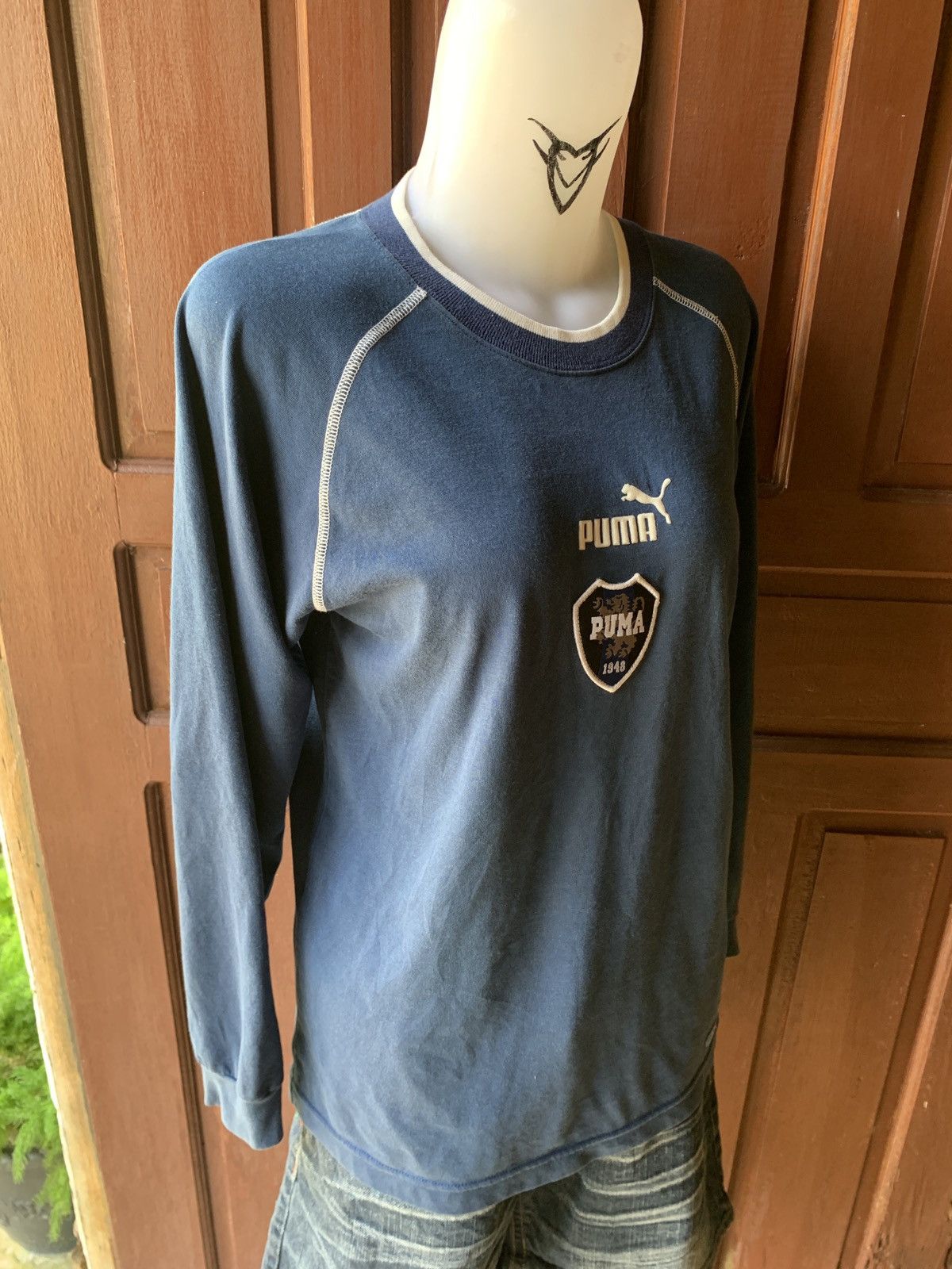 Puma 1990s Puma Navy Puffy Center Logo Graphic Longsleeve Top Size M / US 6-8 / IT 42-44 - 2 Thumbnail
