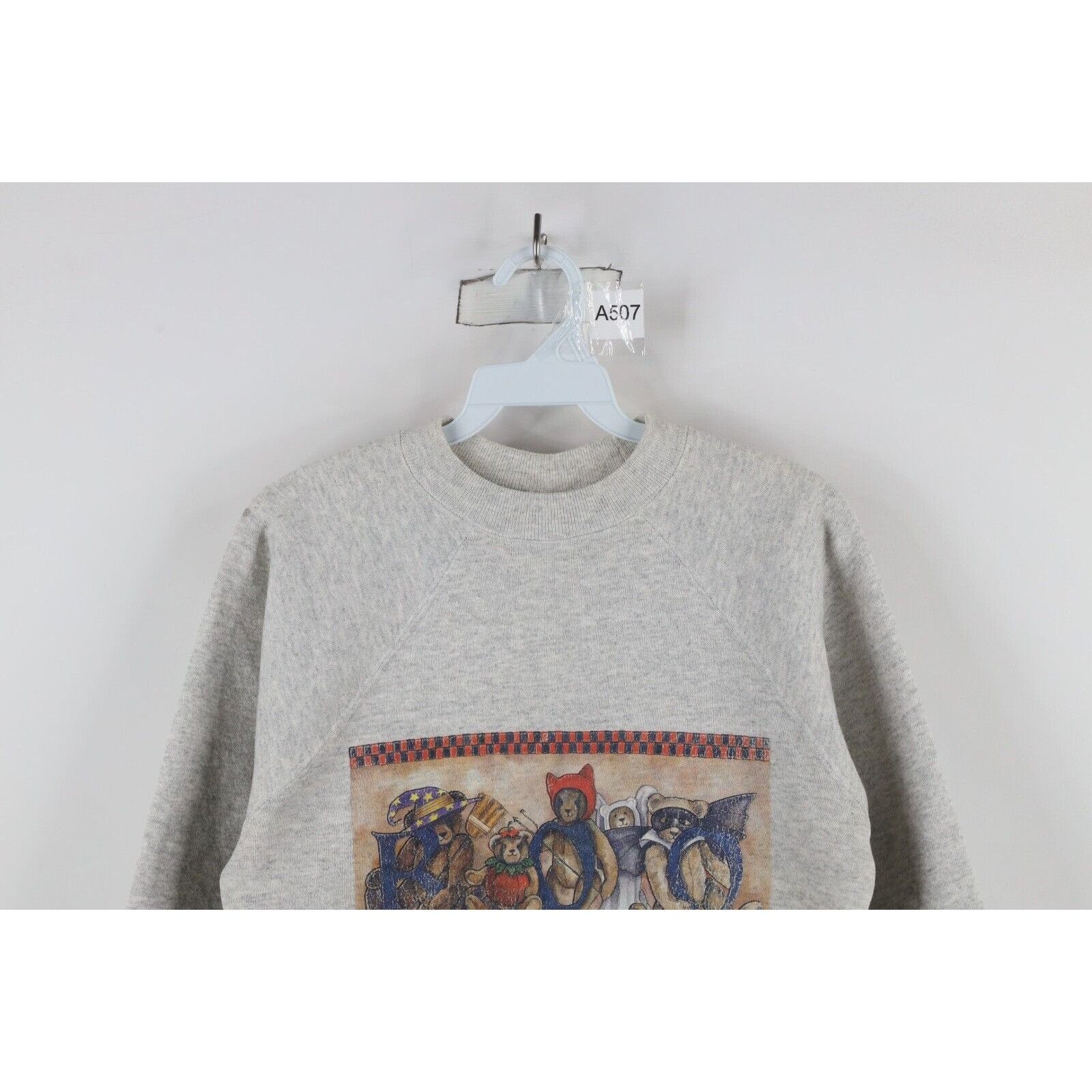 Vintage Vintage 90s Streetwear Distressed Halloween Bear Sweatshirt Size S / US 4 / IT 40 - 2 Thumbnail