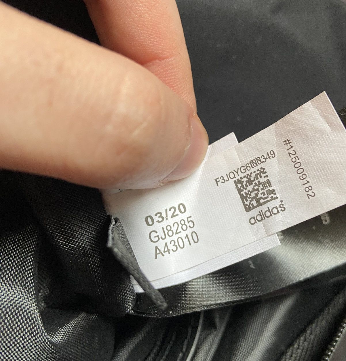 Adidas × Y-3 × Yohji Yamamoto Yohji Yamamoto sling bag messenger Y-3 x Adidas bag Size ONE SIZE - 10 Thumbnail