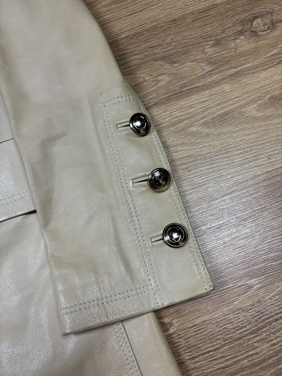 Gucci Gucci 2000s Cream Leather Coat Size S / US 4 / IT 40 - 12 Thumbnail