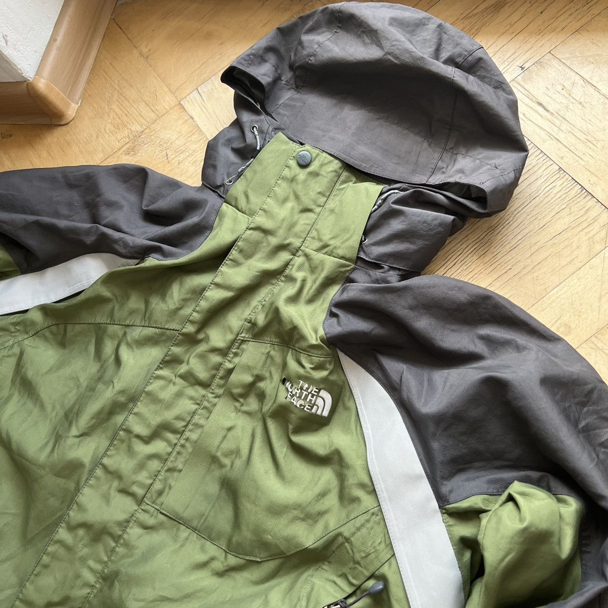 Goretex × The North Face × Vintage Green The North Face Gore-Tex WaterProof Jacket Size US L / EU 52-54 / 3 - 2 Thumbnail