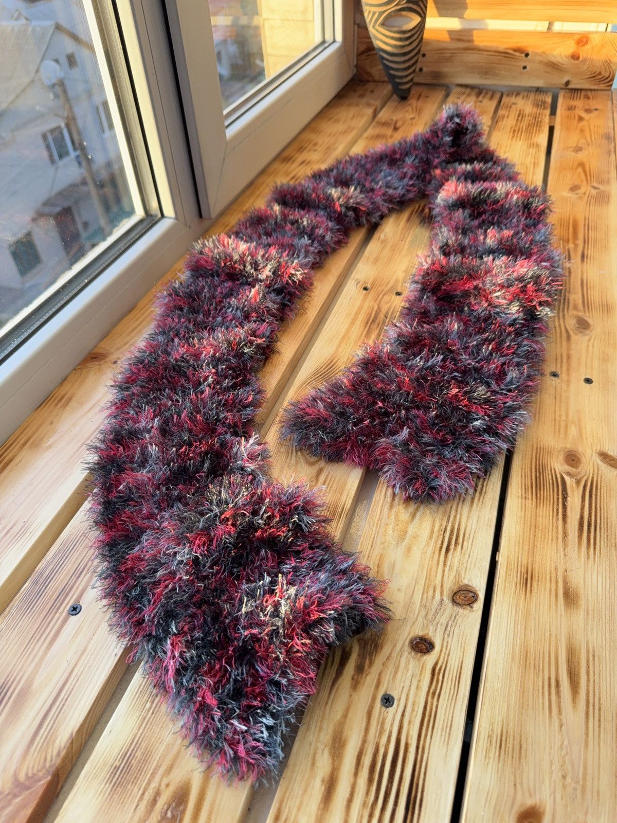 Japanese Brand 00s Archive Japanese Y2K Fuzzy Shaggy Scarf Anime Kawaii Size ONE SIZE - 1 Thumbnail