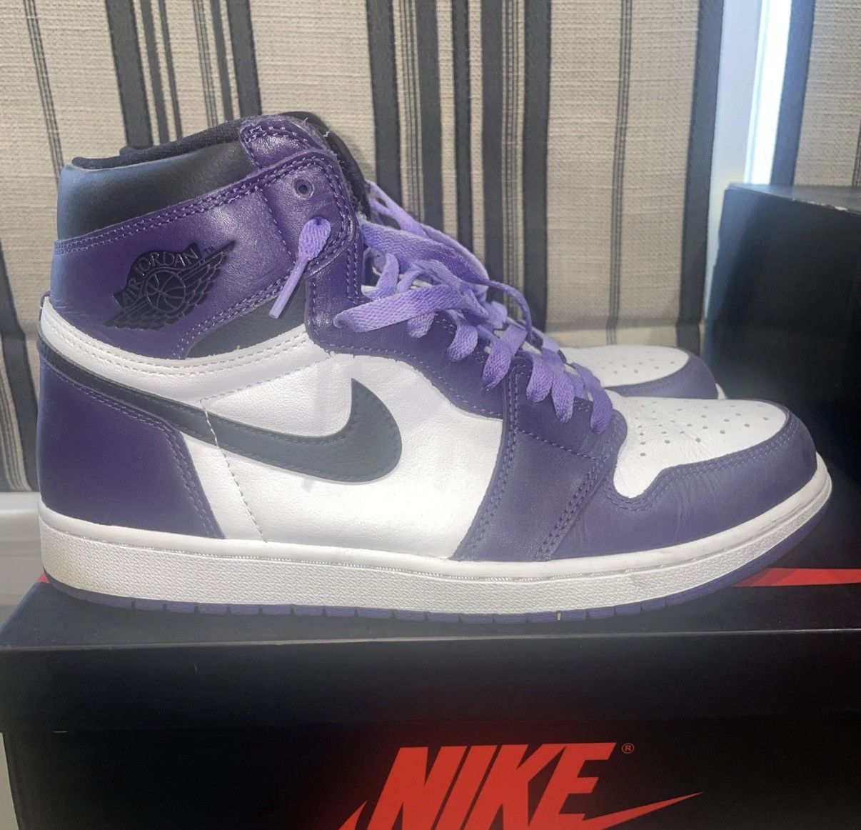 Jordan Brand Jordan 1 Retro OG High Court Purple 2.0 size 11.5 Size US 11.5 / EU 44-45 - 1 Thumbnail