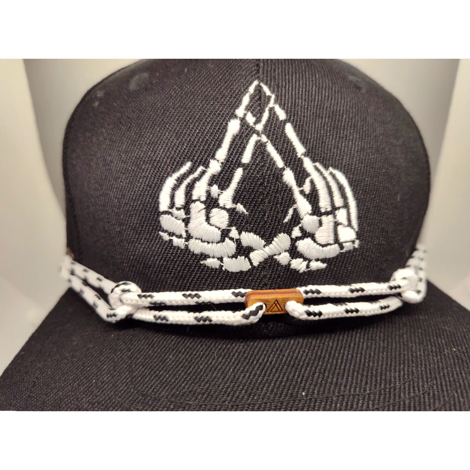 Logo 7 FINDLAY Black Snapback Hat Skeleton Hands Logo One Size Mens Size ONE SIZE - 2 Thumbnail