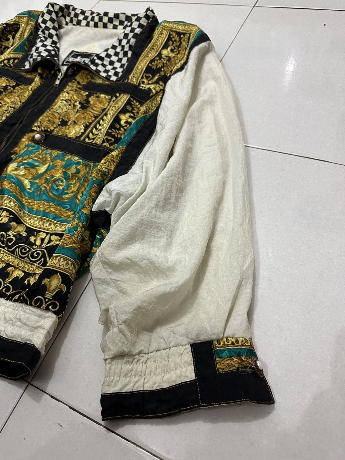 Japanese Brand 90’s Gallery Sport Inspired Versace Style Jacket Size US L / EU 52-54 / 3 - 4 Thumbnail