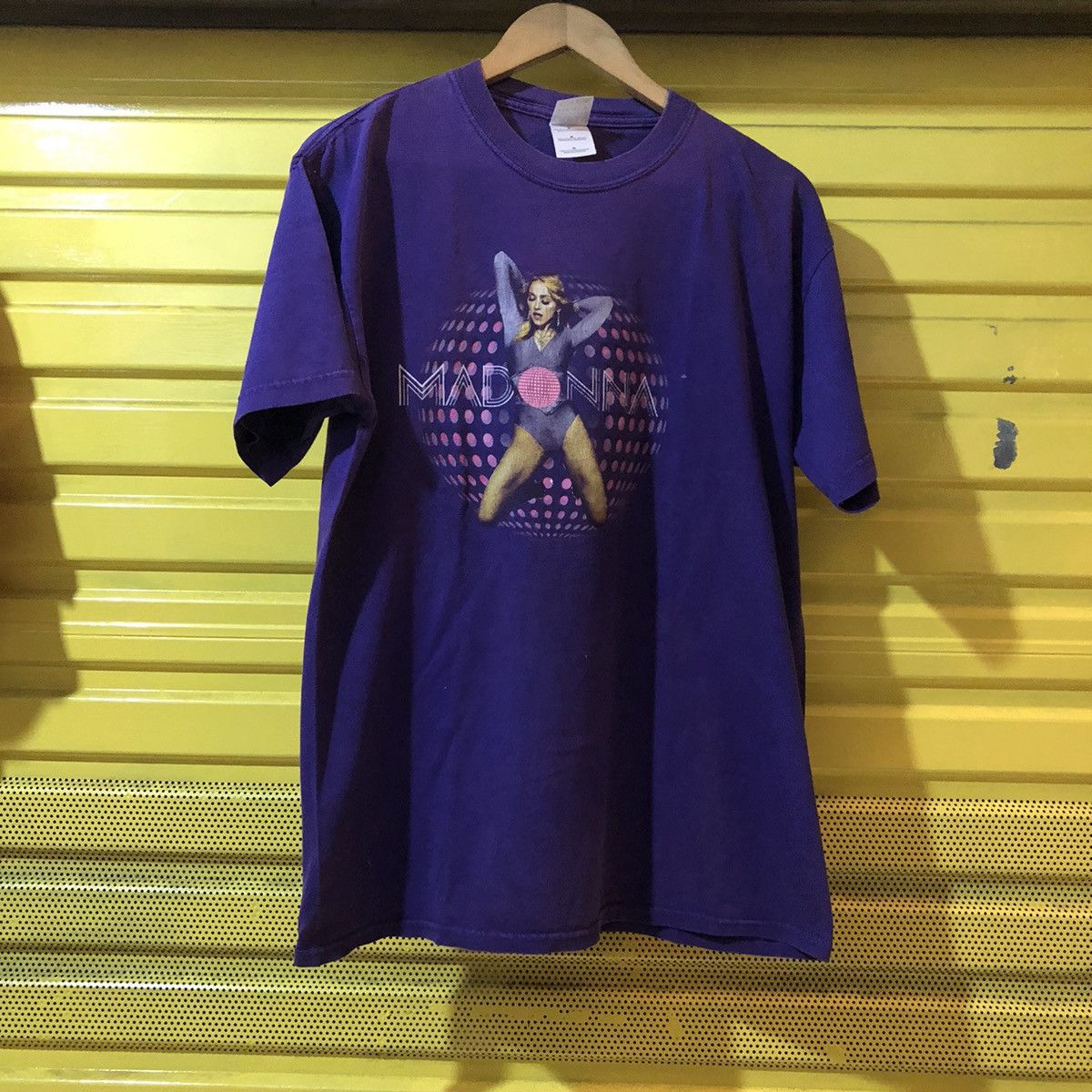 Band Tees × Gildan Madonna Confession Tour Size US M / EU 48-50 / 2 - 1 Thumbnail