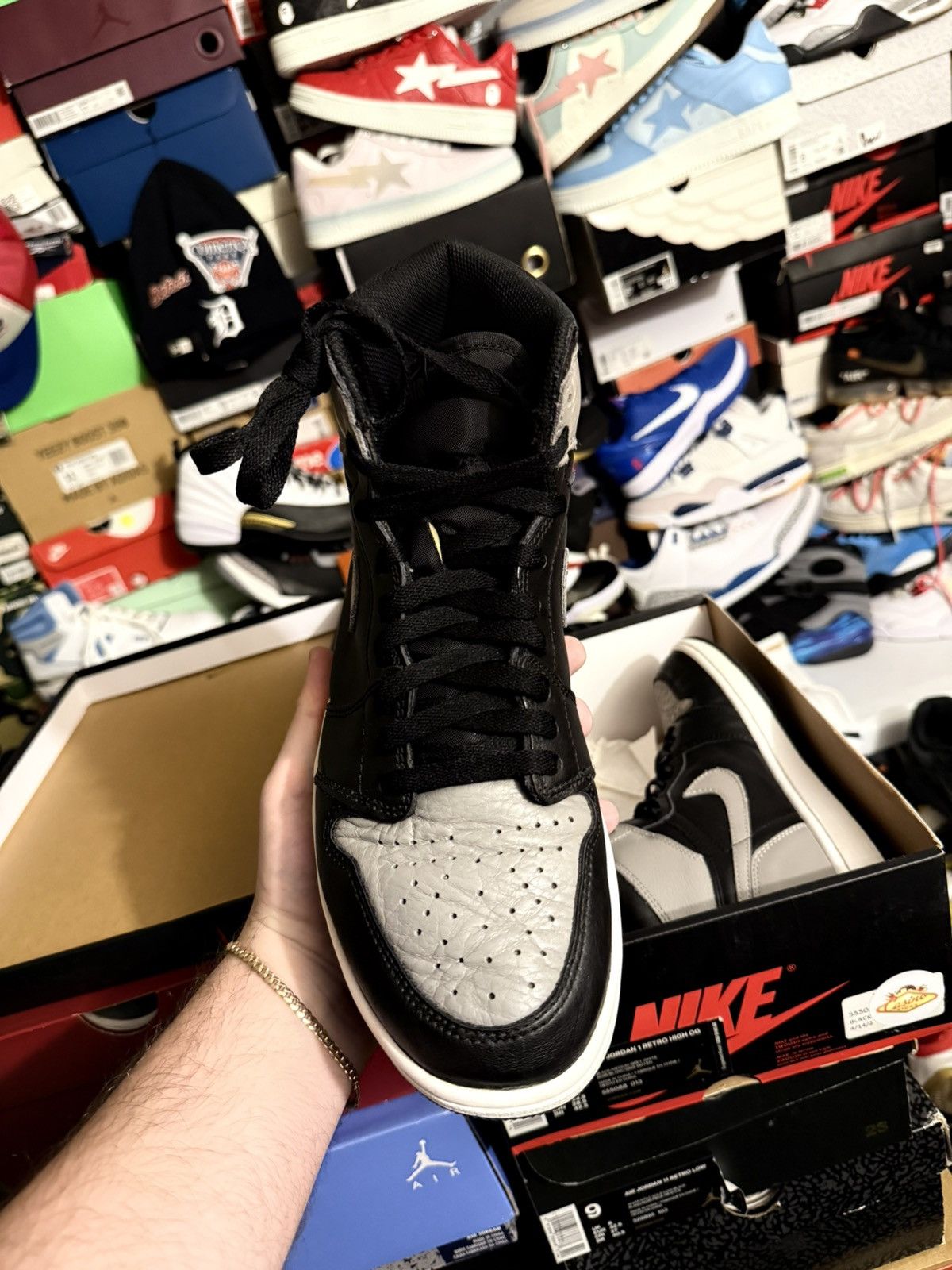 Jordan Brand Jordan retro 1 high shadow sz 10.5 Size US 10.5 / EU 43-44 - 2 Thumbnail