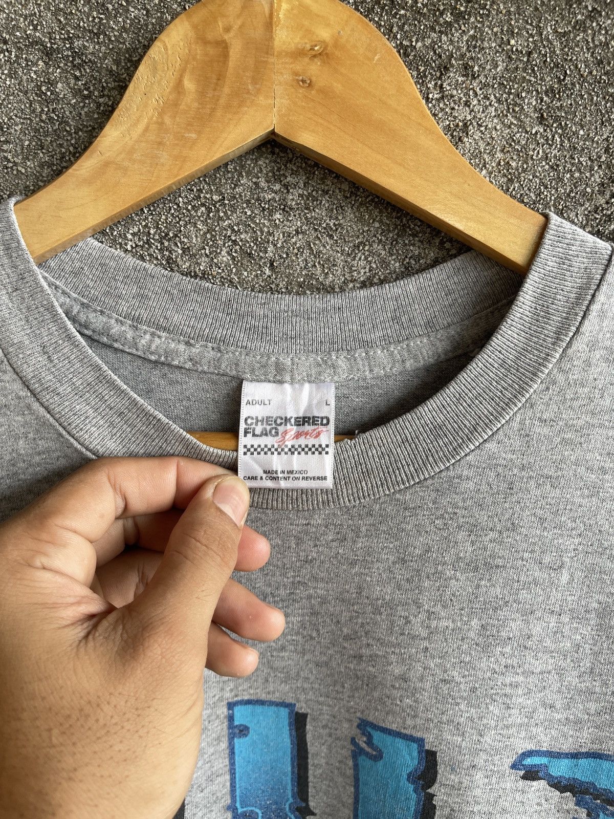Ford Vintage 90s🔥BUILT TOUCH FORD TRUCKS🔥SpellOut Logo Tshirt Size US L / EU 52-54 / 3 - 8 Thumbnail