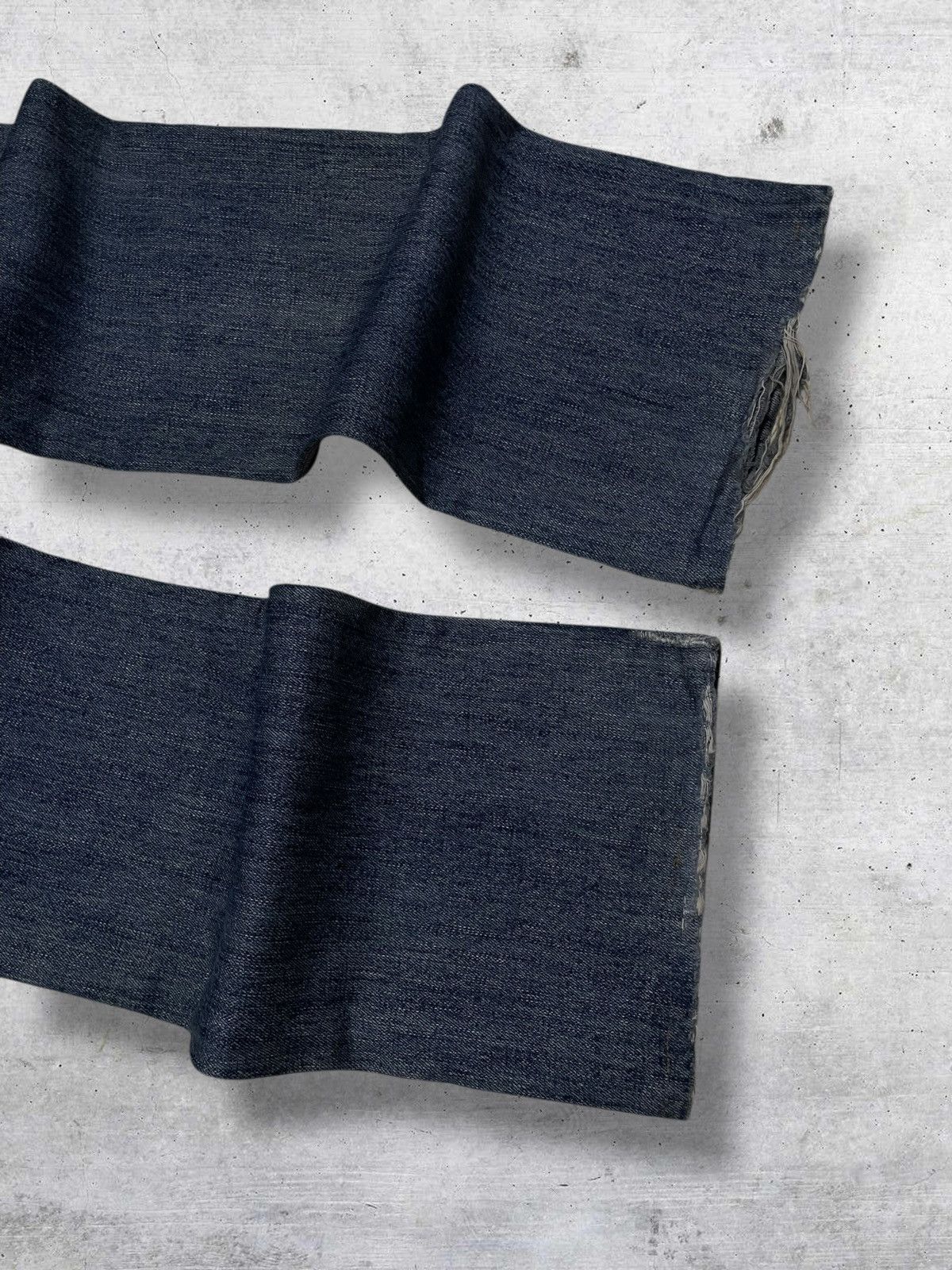 Armani Exchange VINTAGE ARMANI EXCHANGE FAMOUS DESIGNER DISTRESSED MUDWASH Size US 30 / EU 46 - 13 Thumbnail